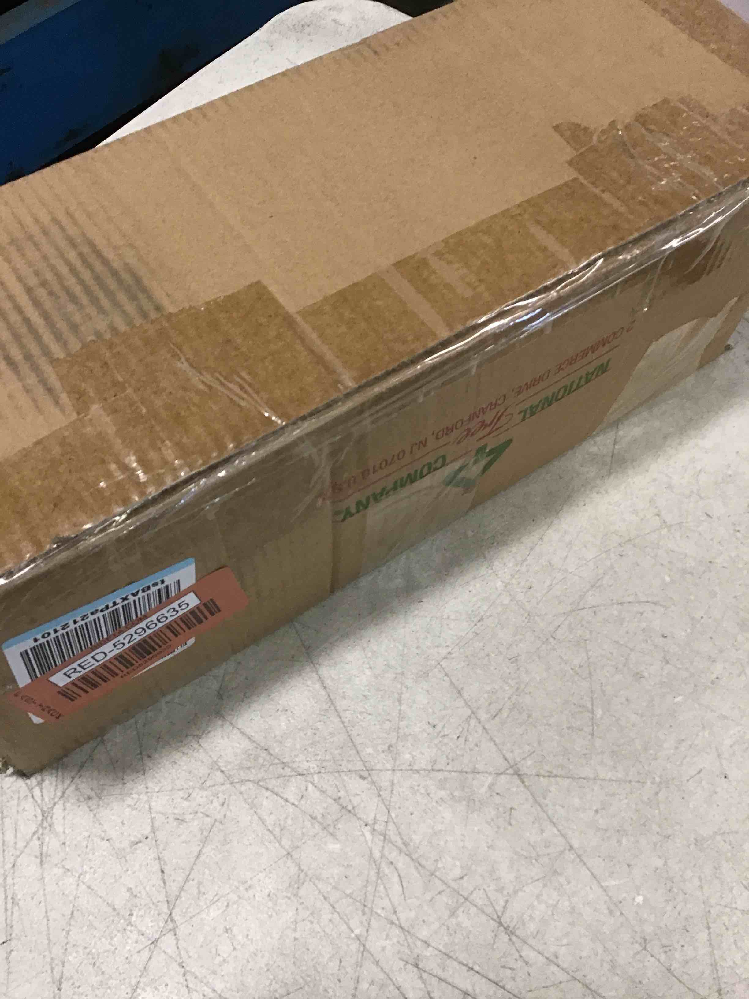 https://s3.amazonaws.com/lotting-images-prod/bidfta/RED5296635_1704293367366.jpeg