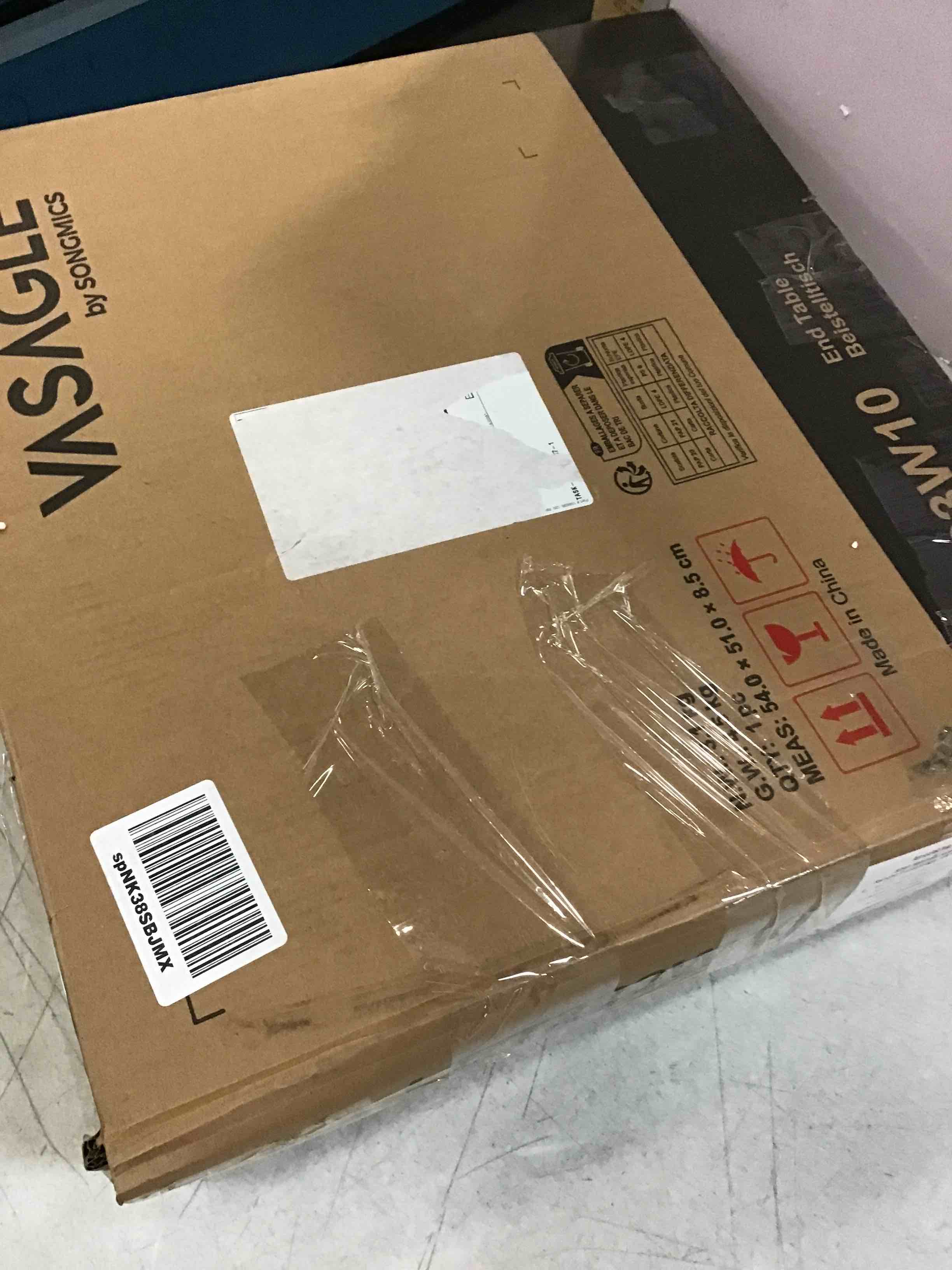 https://s3.amazonaws.com/lotting-images-prod/bidfta/RED5296873_1704376866700.jpeg