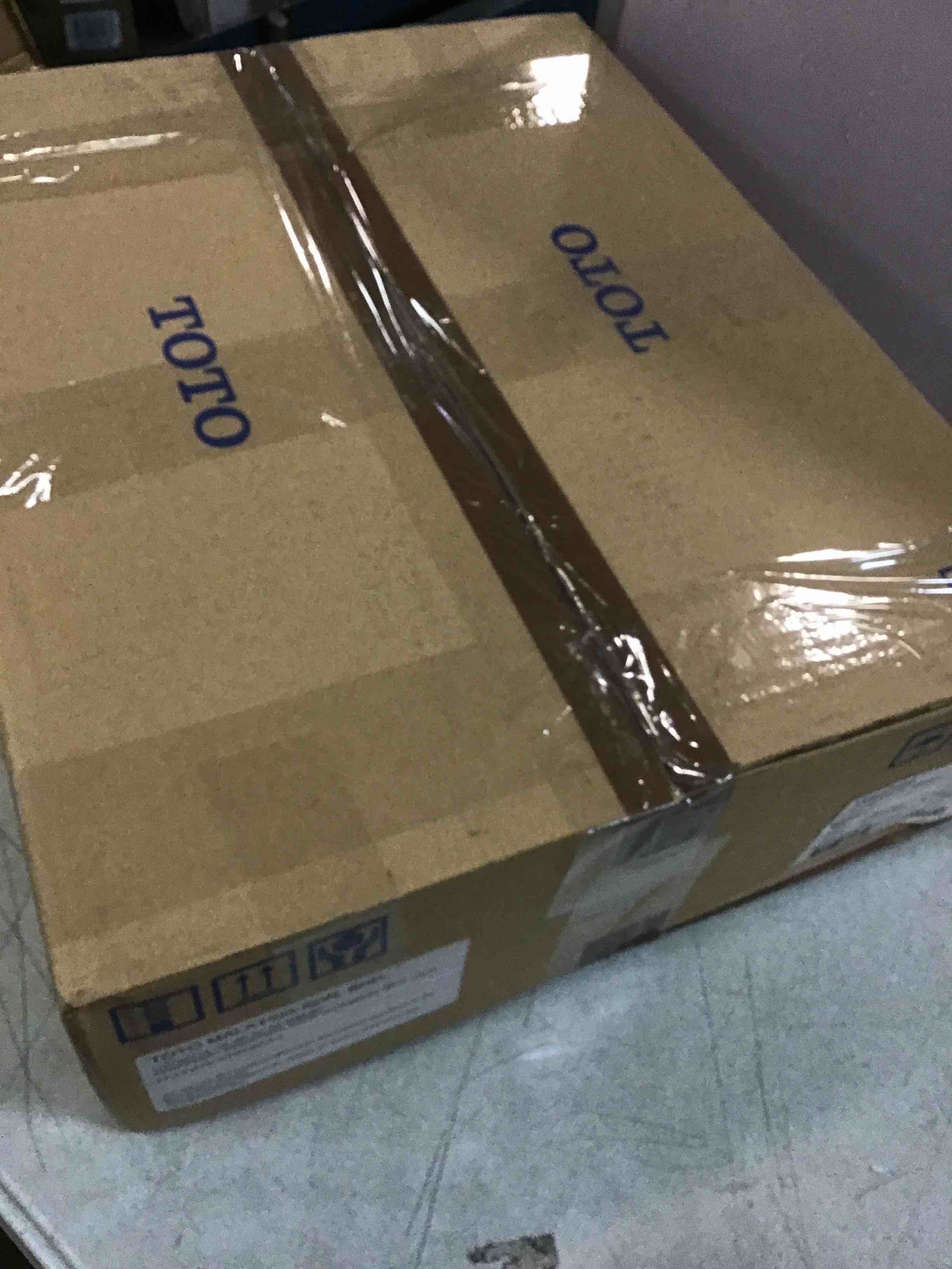 https://s3.amazonaws.com/lotting-images-prod/bidfta/RED5296896_1704378989384.jpeg