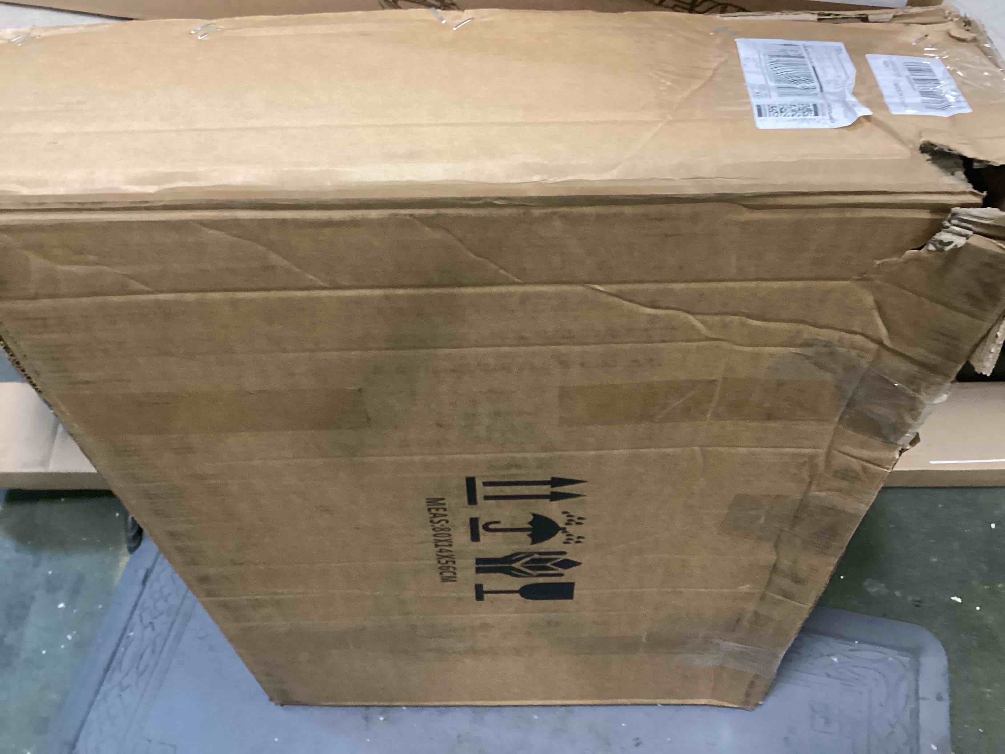 https://s3.amazonaws.com/lotting-images-prod/bidfta/RED5297593_1703784544808.jpeg