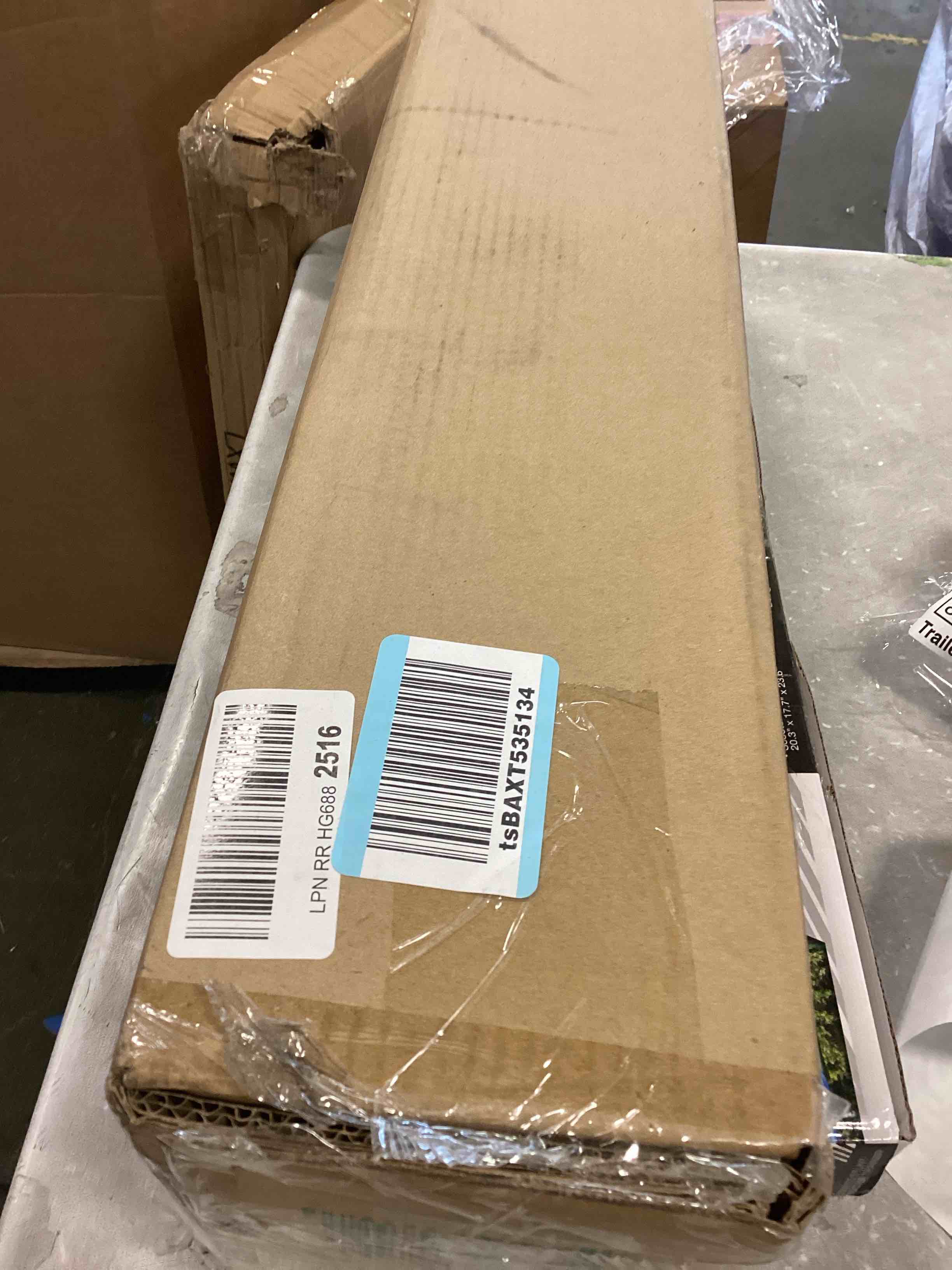 https://s3.amazonaws.com/lotting-images-prod/bidfta/RED5297999_1704293420170.jpeg
