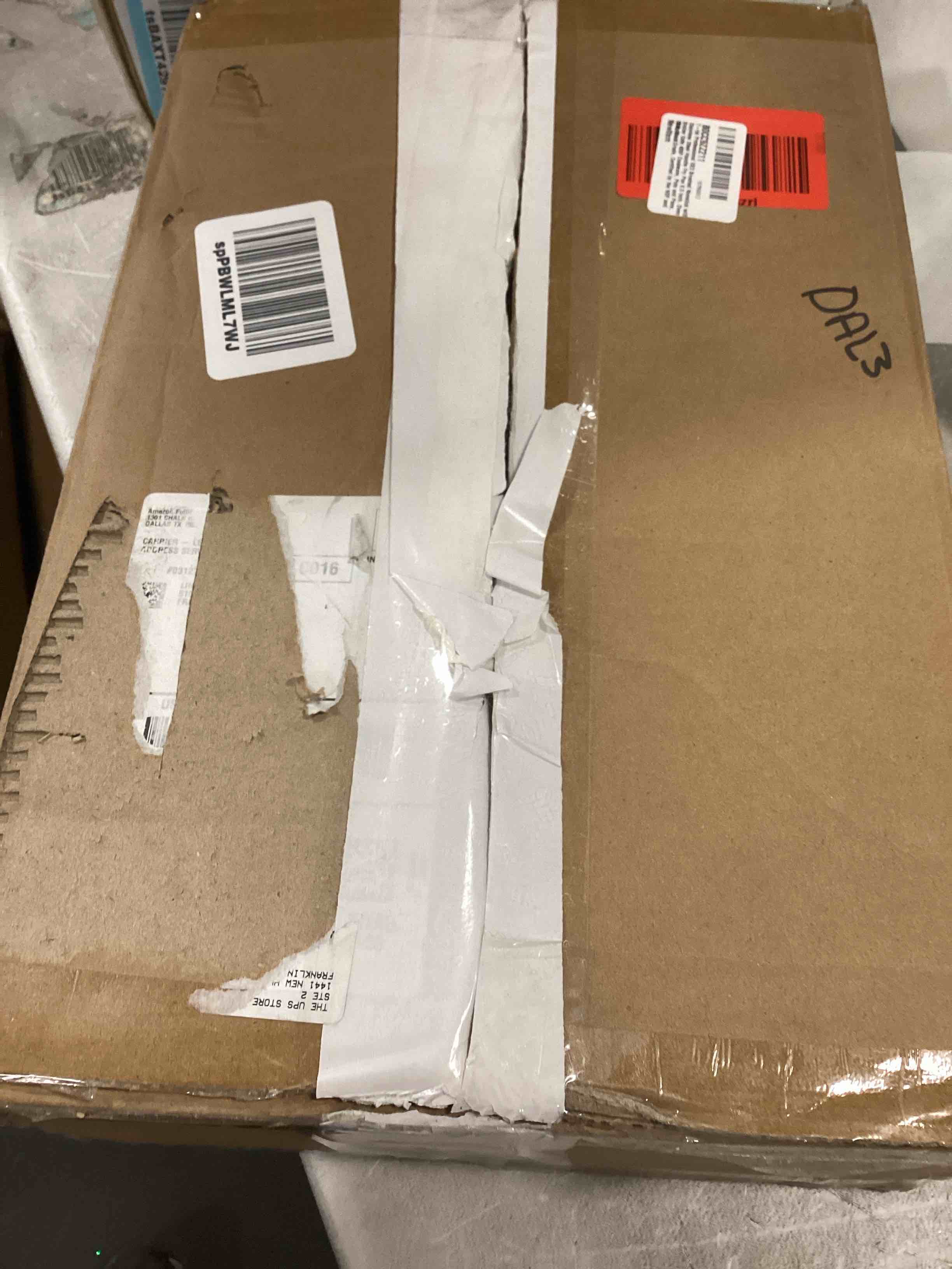 https://s3.amazonaws.com/lotting-images-prod/bidfta/RED5298027_1704298355567.jpeg
