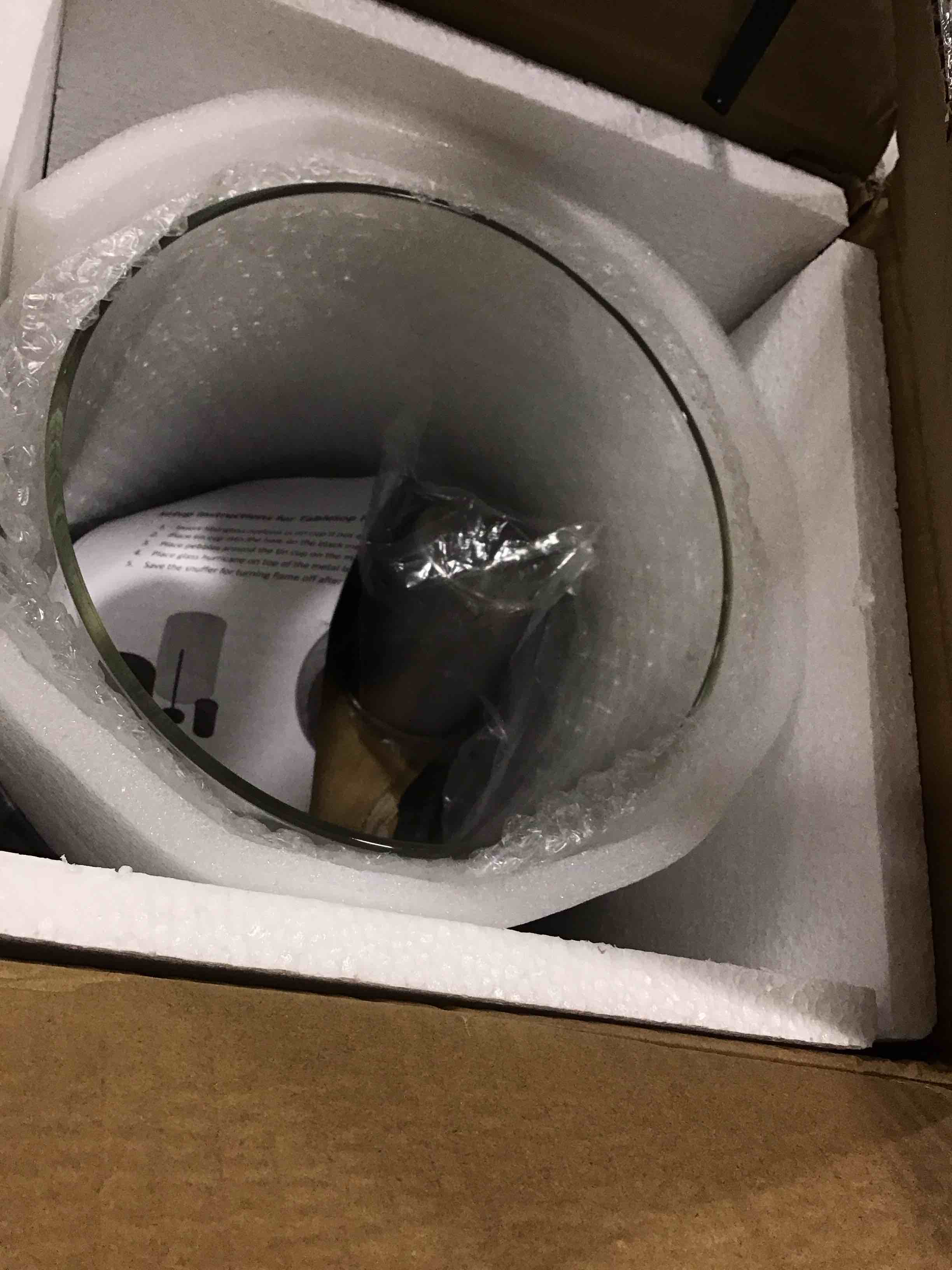 https://s3.amazonaws.com/lotting-images-prod/bidfta/RED5298113_1704311532682.jpeg