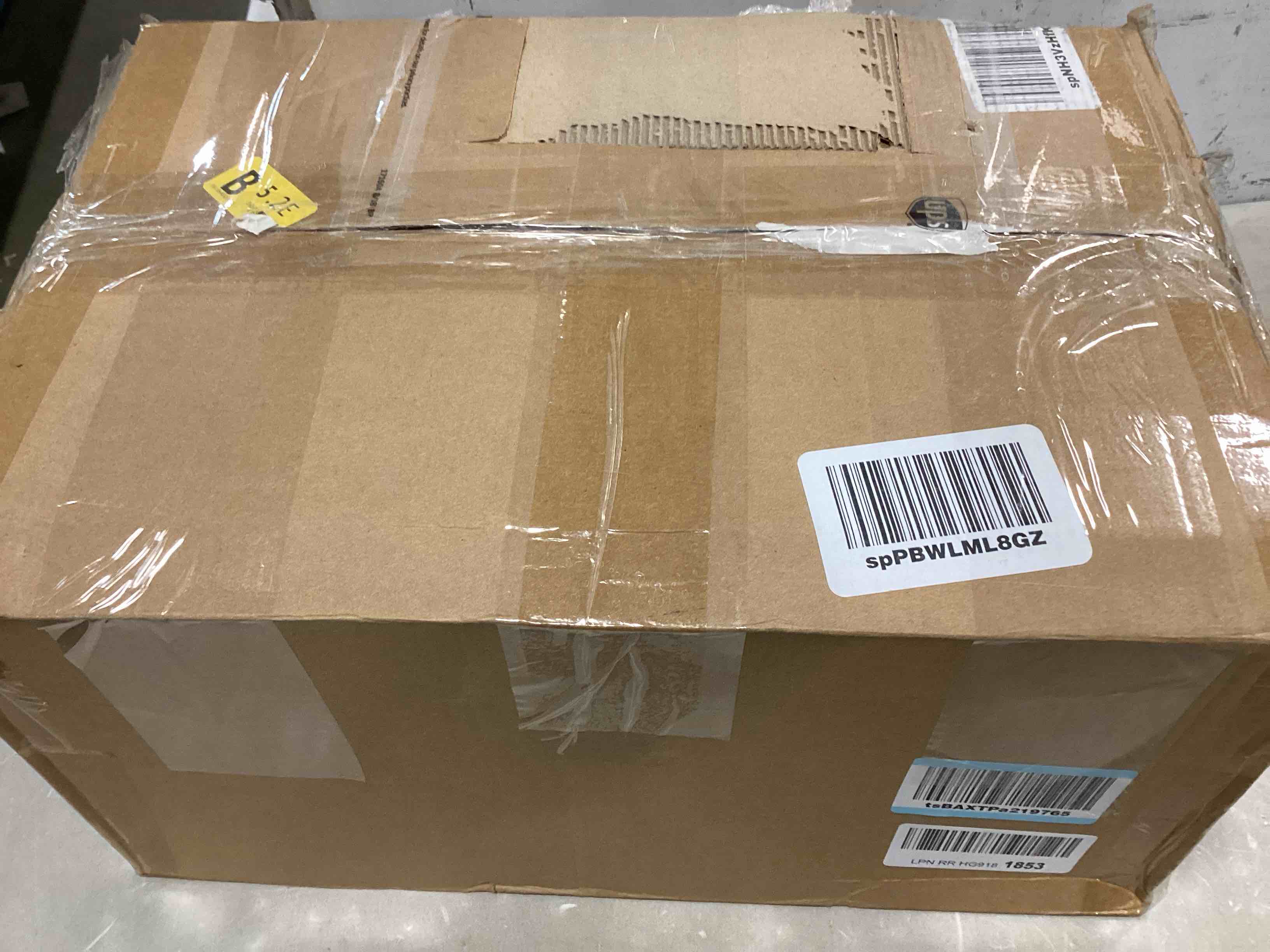 https://s3.amazonaws.com/lotting-images-prod/bidfta/RED5298216_1704378421772.jpeg