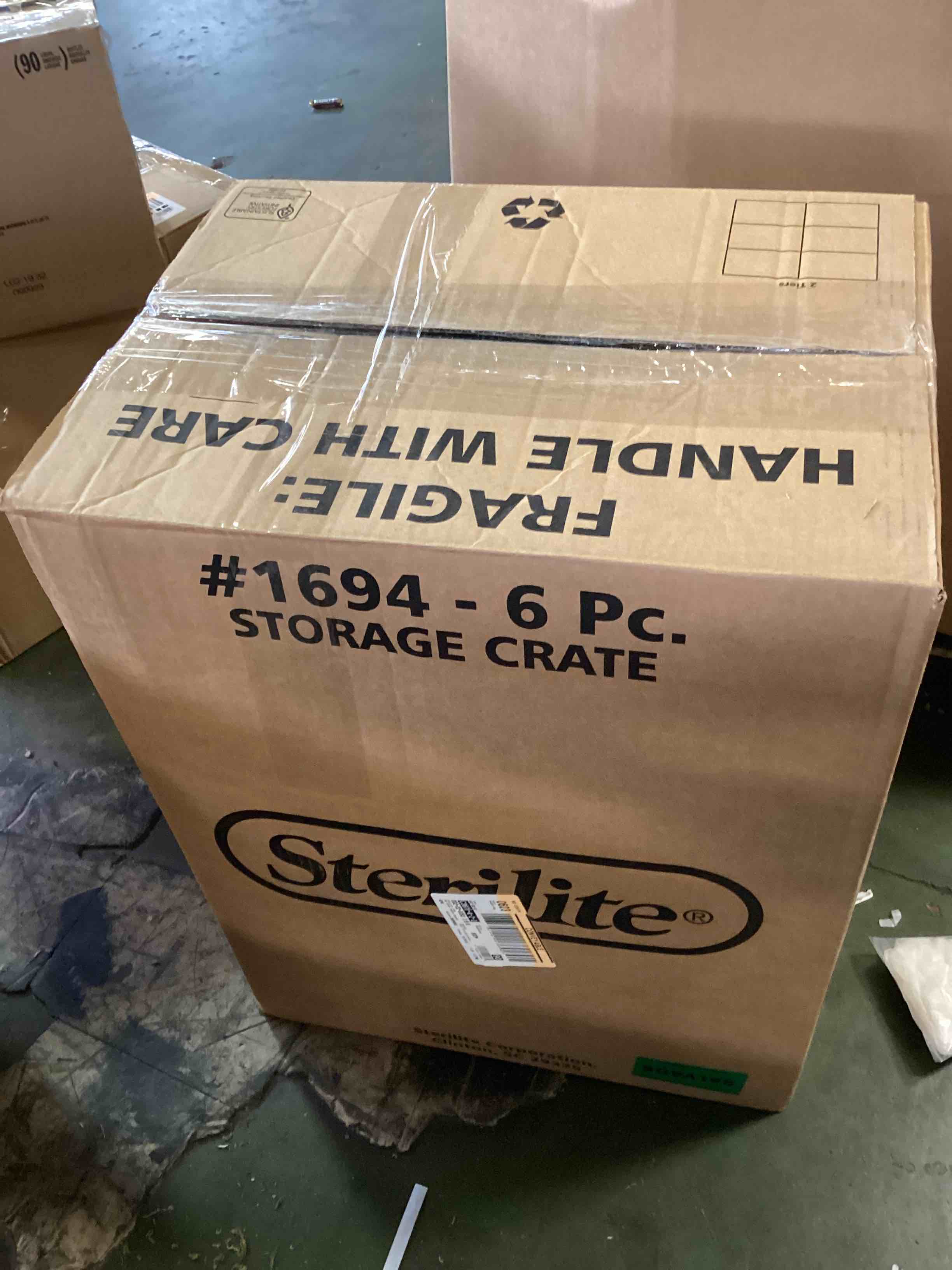 https://s3.amazonaws.com/lotting-images-prod/bidfta/RED5298782_1703616583650.jpeg