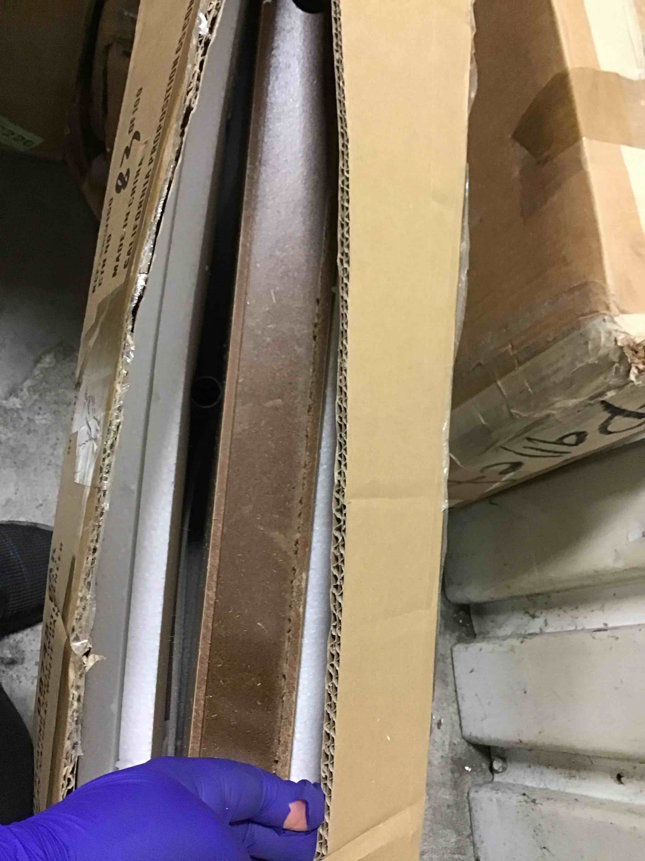 https://s3.amazonaws.com/lotting-images-prod/bidfta/RED5300982_1697652199863.jpeg