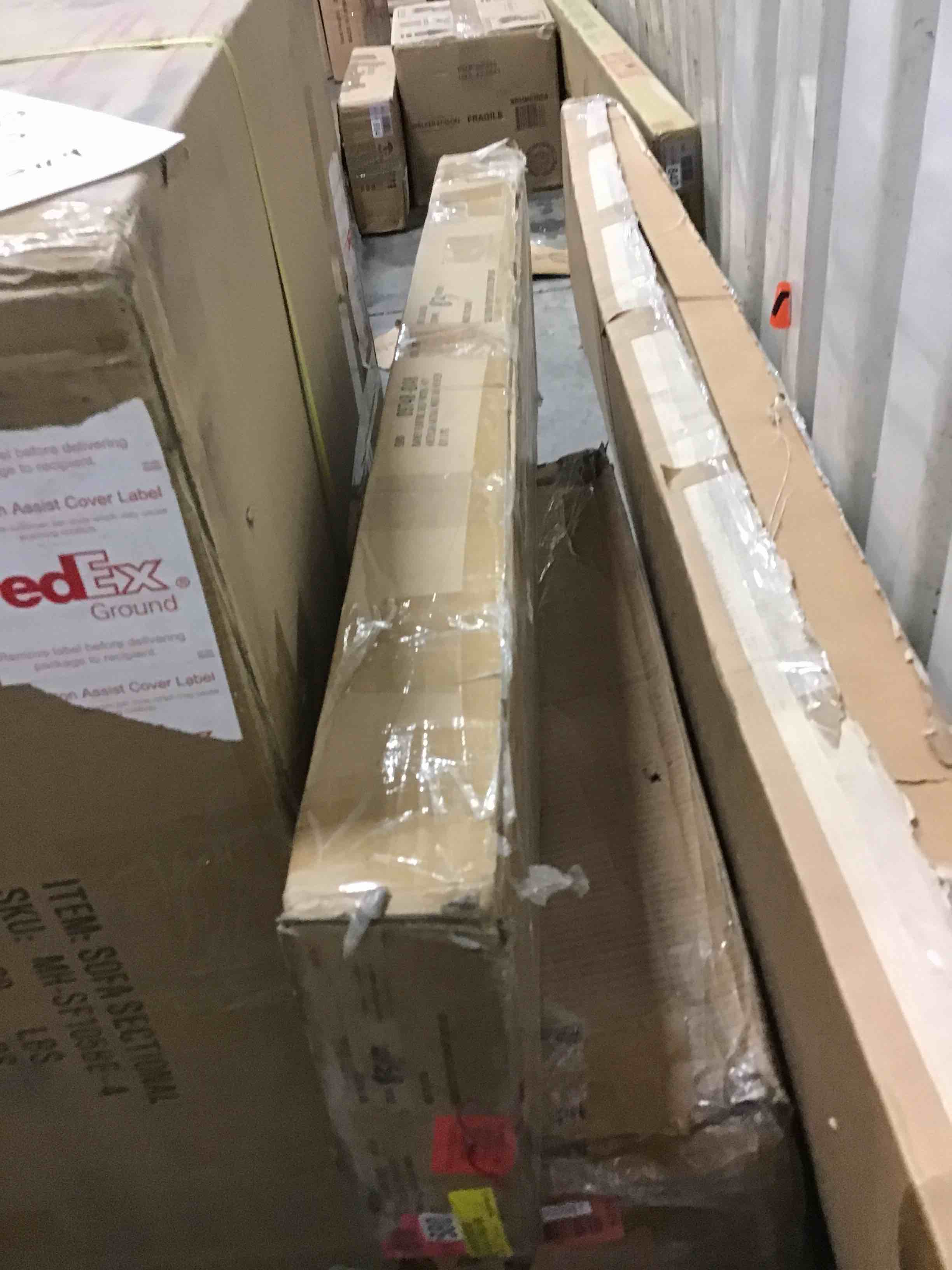 https://s3.amazonaws.com/lotting-images-prod/bidfta/RED5300982_1697652221900.jpeg