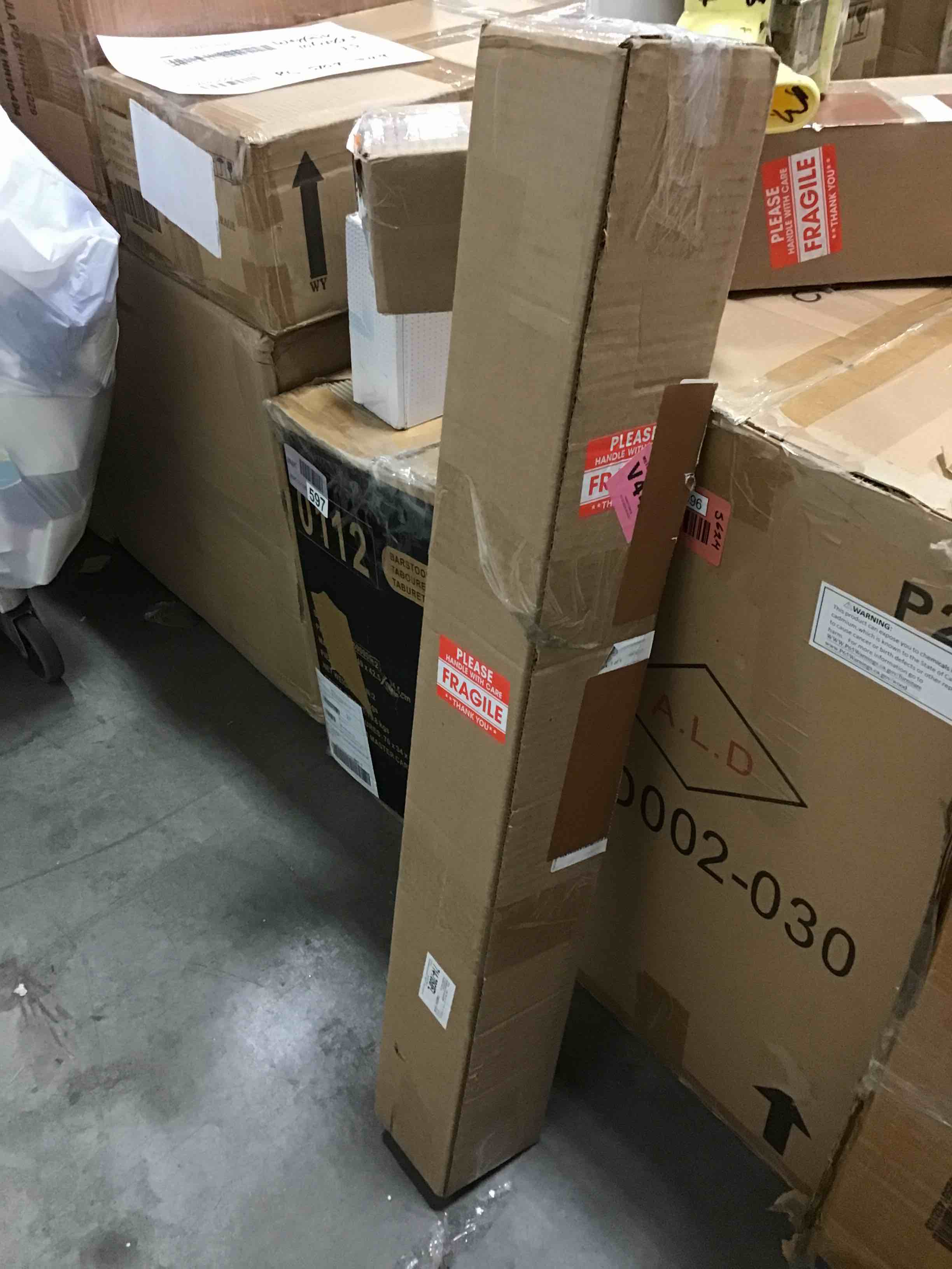 https://s3.amazonaws.com/lotting-images-prod/bidfta/RED5300997_1697661498276.jpeg