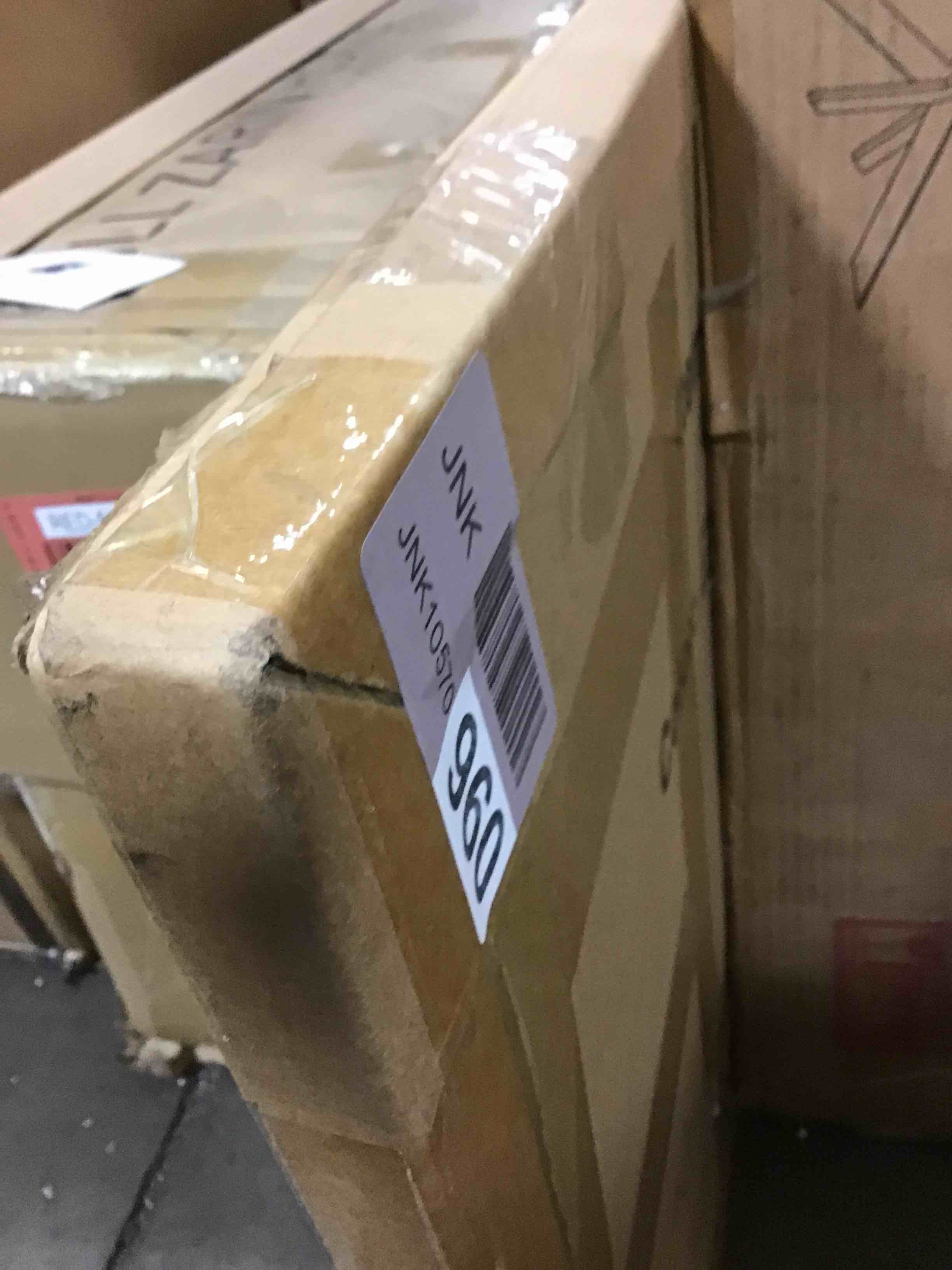 https://s3.amazonaws.com/lotting-images-prod/bidfta/RED5303075_1698177289902.jpeg