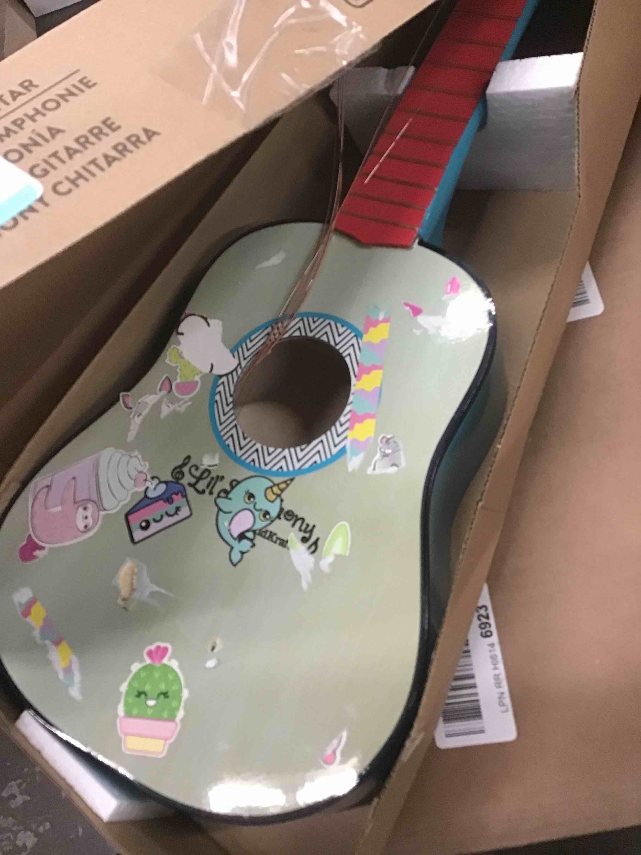 https://s3.amazonaws.com/lotting-images-prod/bidfta/RED5304727_1706632641574.jpeg