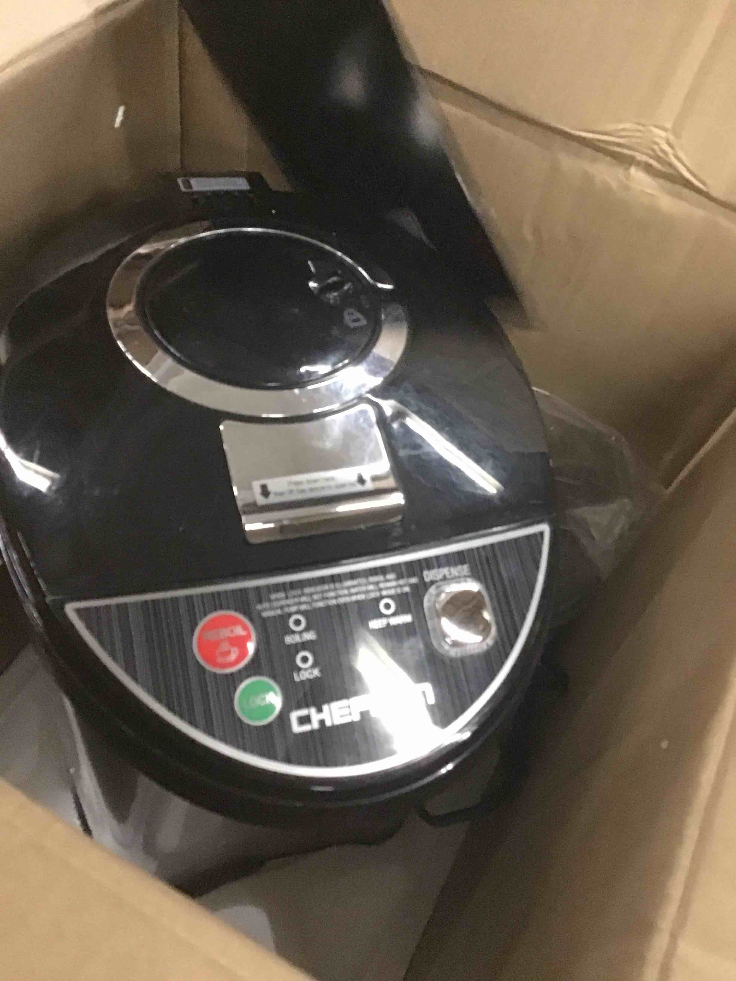 https://s3.amazonaws.com/lotting-images-prod/bidfta/RED5304734_1706633355763.jpeg