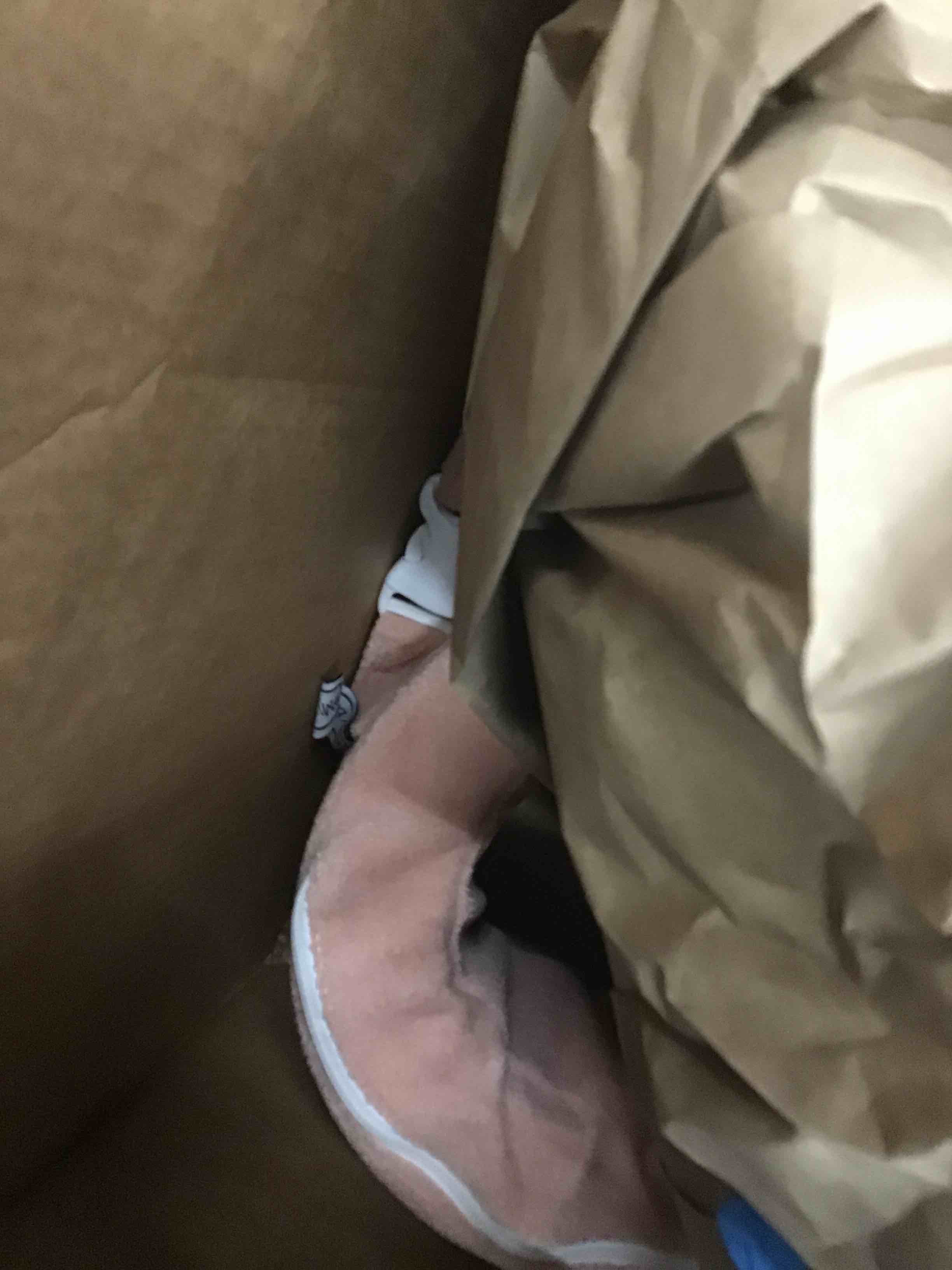 https://s3.amazonaws.com/lotting-images-prod/bidfta/RED5304735_1706633441493.jpeg