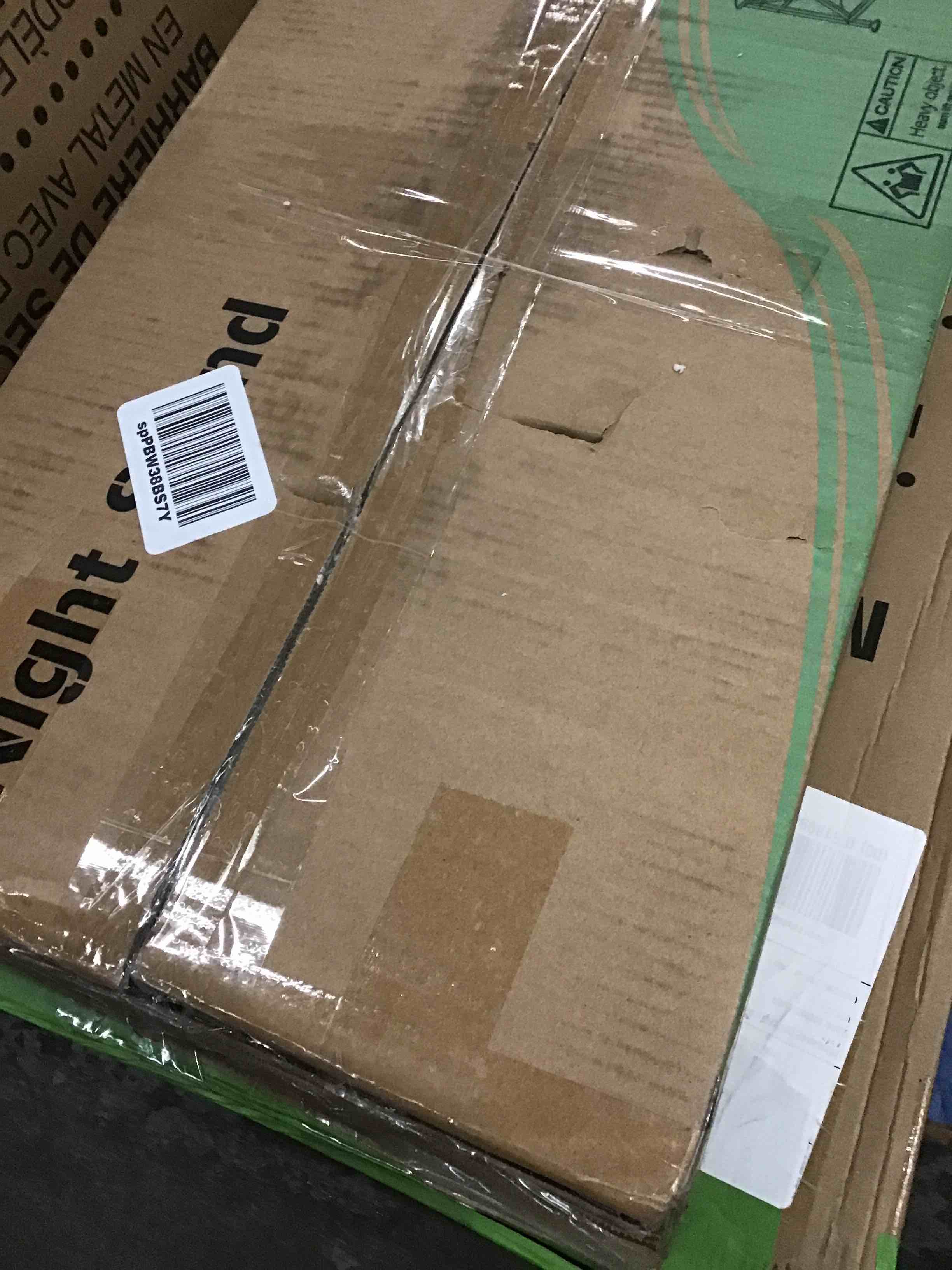 https://s3.amazonaws.com/lotting-images-prod/bidfta/RED5304737_1706633619070.jpeg