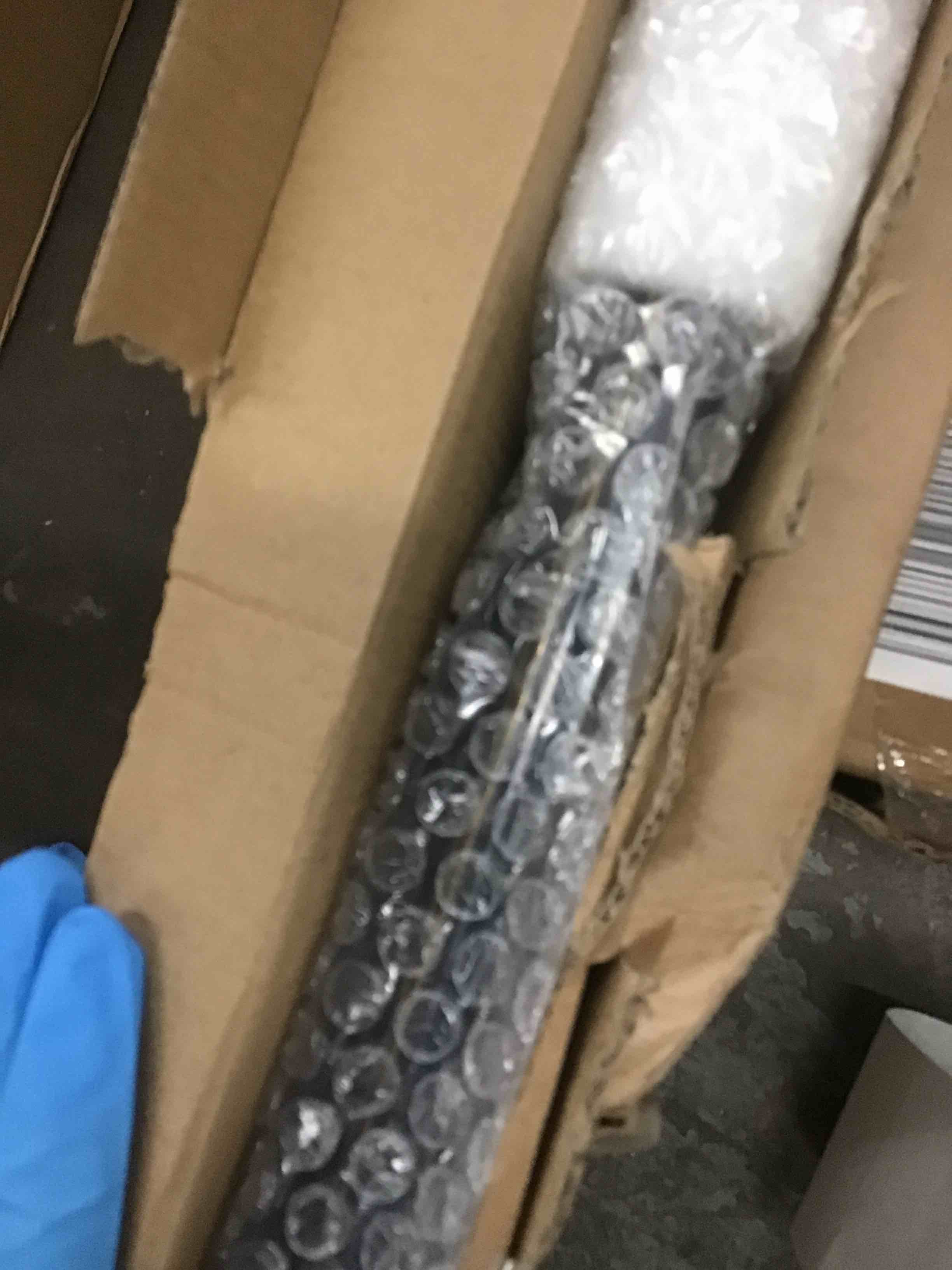 https://s3.amazonaws.com/lotting-images-prod/bidfta/RED5304742_1706636702614.jpeg