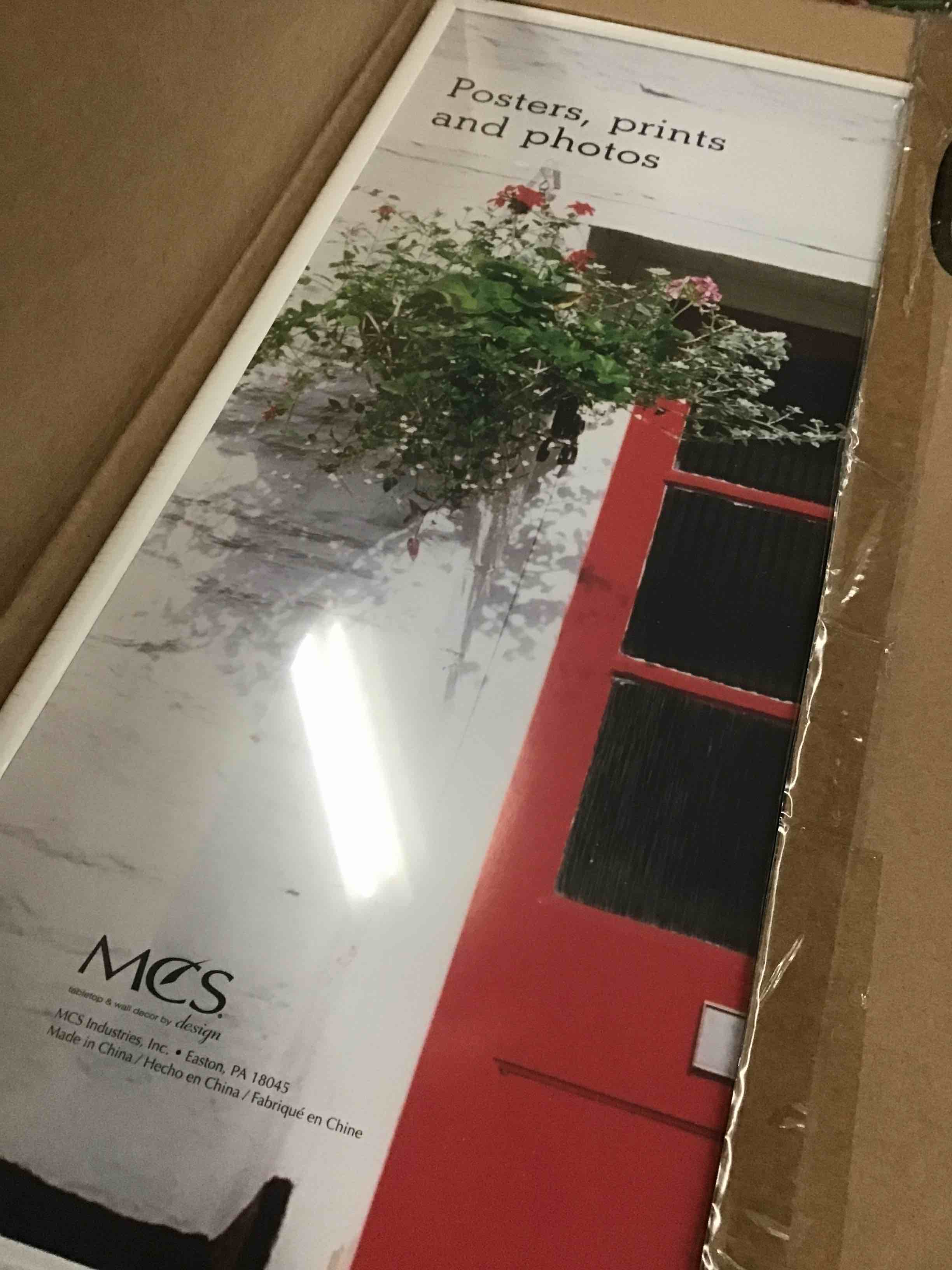 https://s3.amazonaws.com/lotting-images-prod/bidfta/RED5304743_1706636768332.jpeg