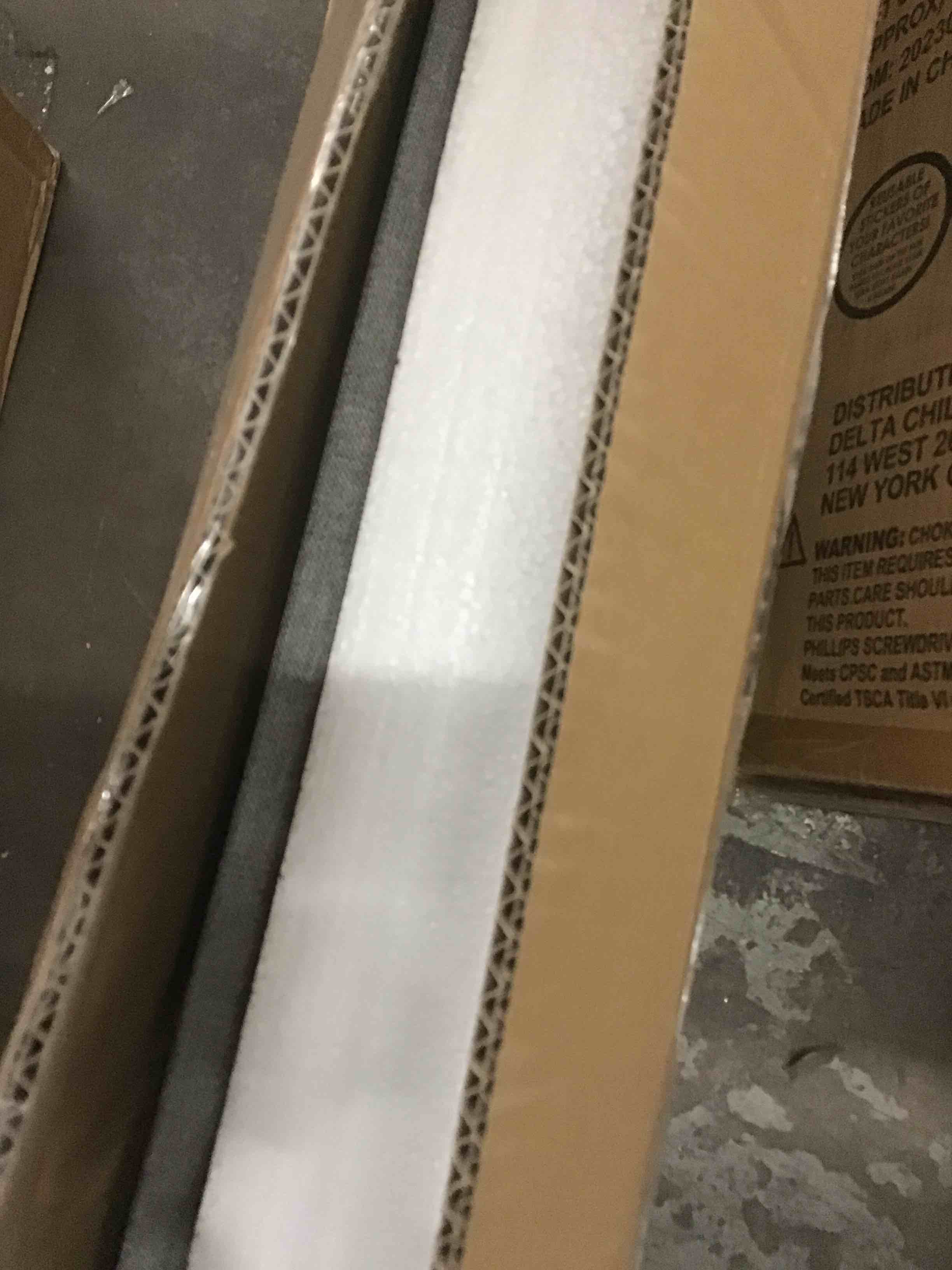https://s3.amazonaws.com/lotting-images-prod/bidfta/RED5304744_1706636843359.jpeg
