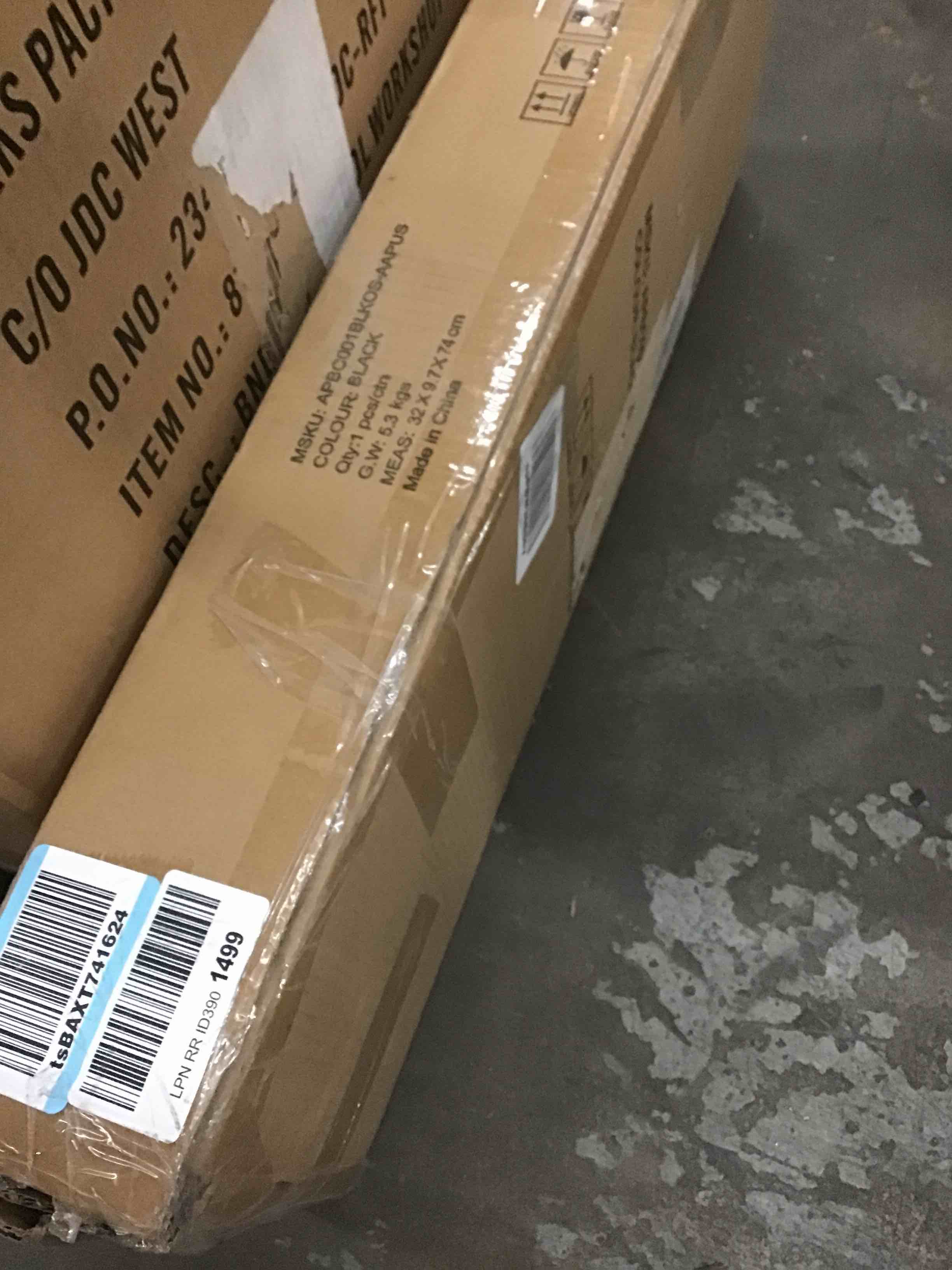 https://s3.amazonaws.com/lotting-images-prod/bidfta/RED5304744_1706636866002.jpeg