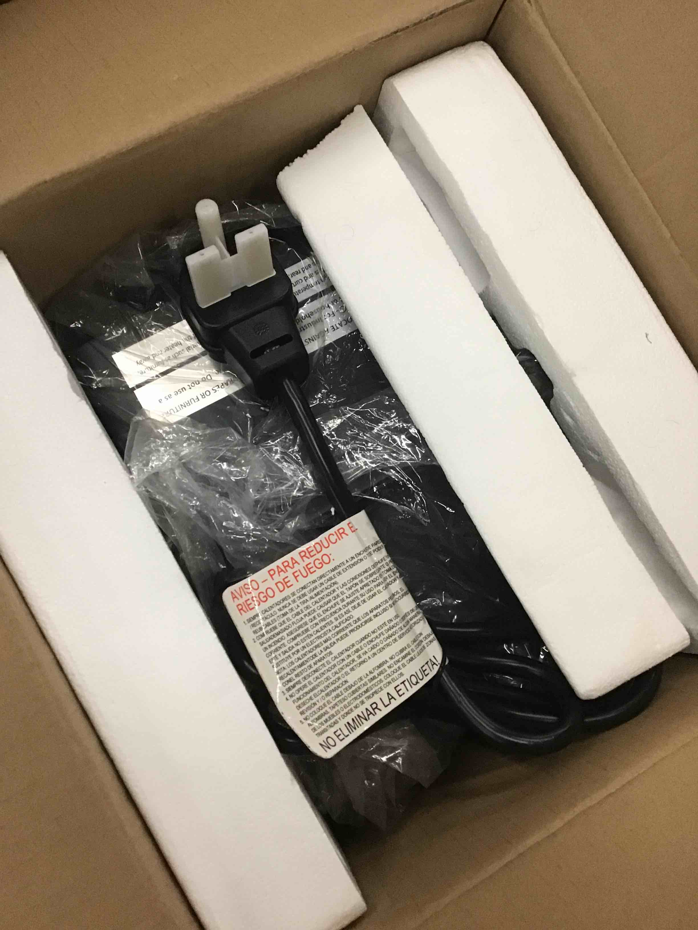 https://s3.amazonaws.com/lotting-images-prod/bidfta/RED5304804_1706646938390.jpeg