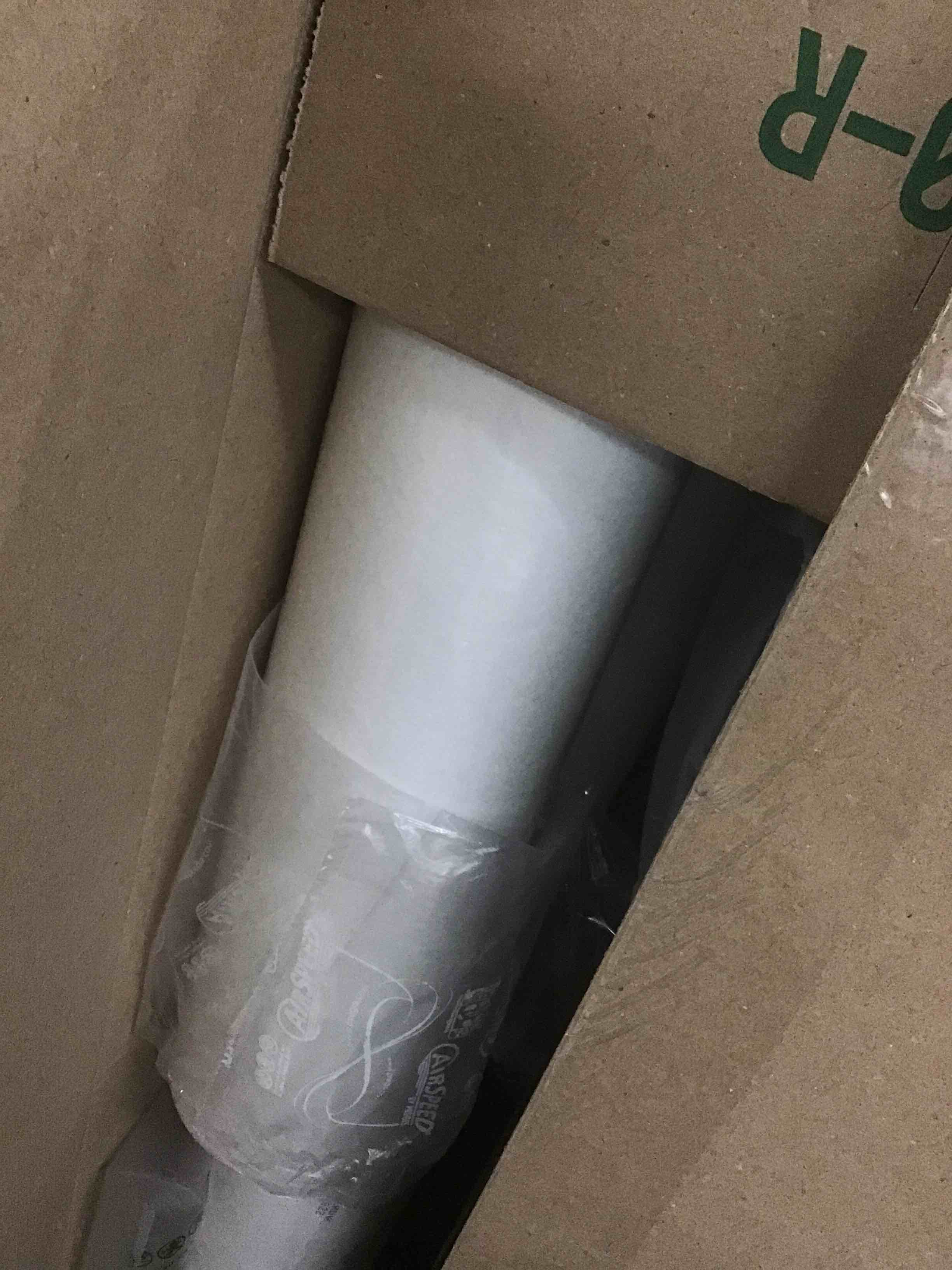 https://s3.amazonaws.com/lotting-images-prod/bidfta/RED5304811_1706647883192.jpeg