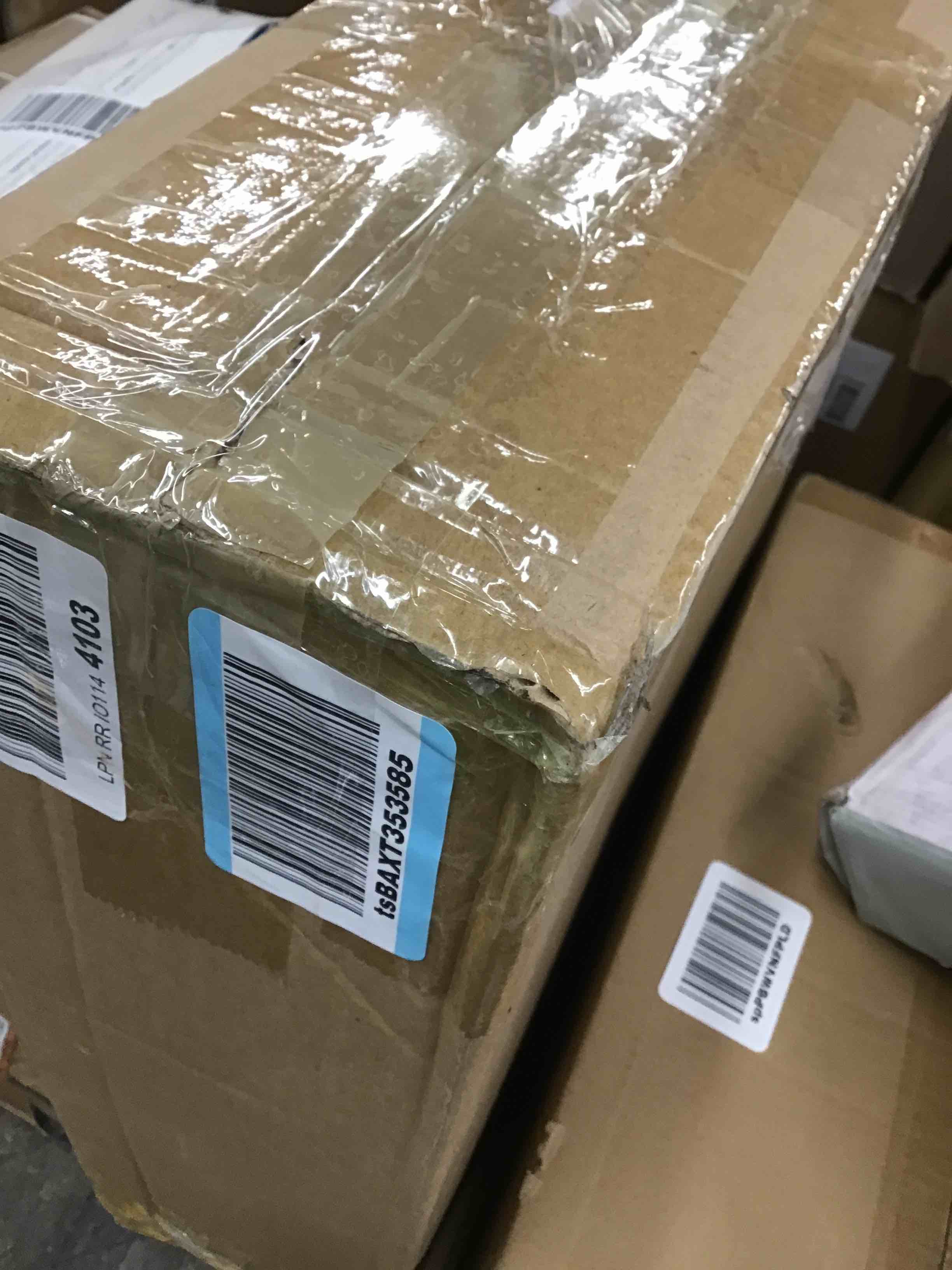 https://s3.amazonaws.com/lotting-images-prod/bidfta/RED5305023_1714419095497.jpeg