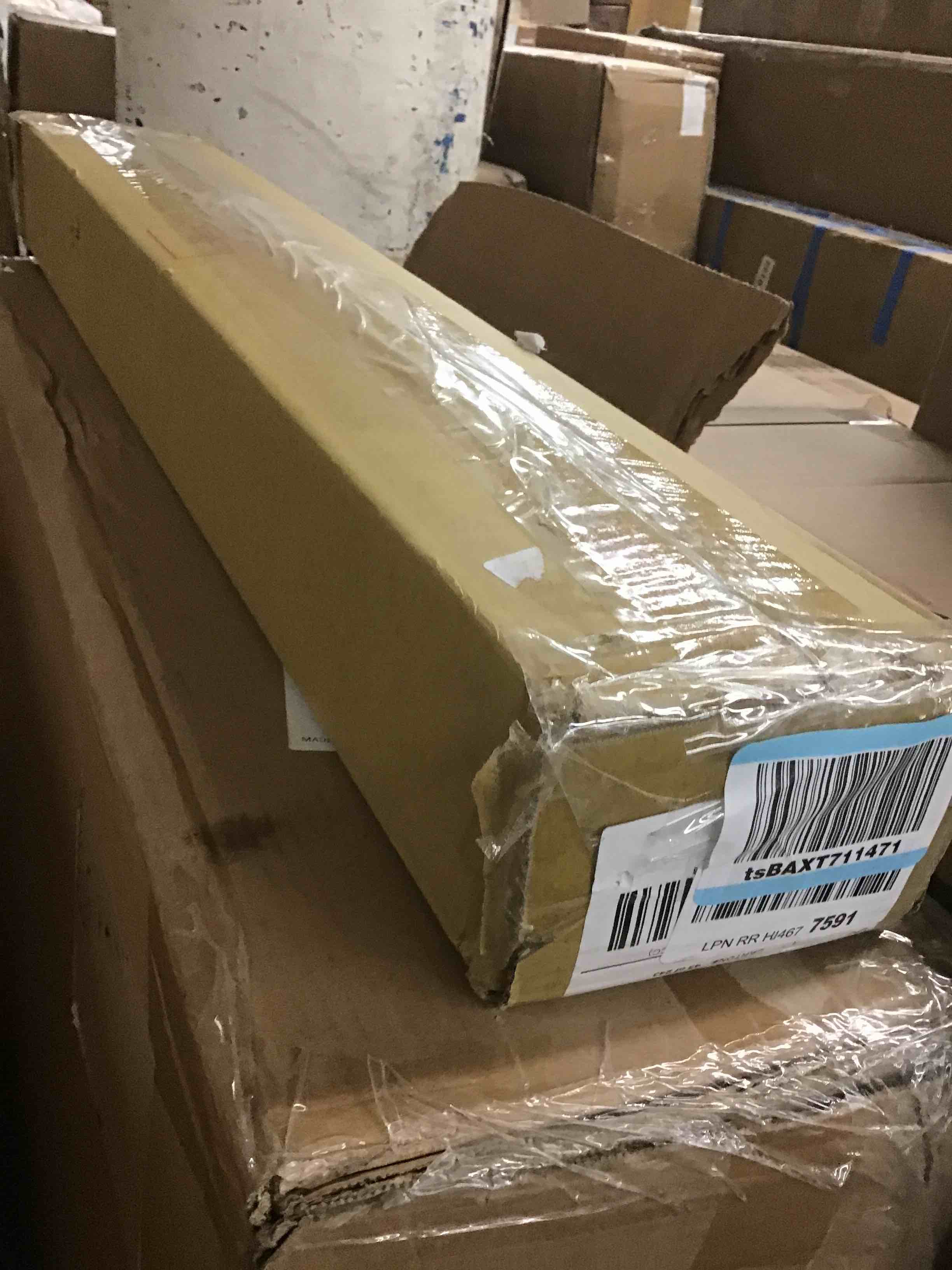 https://s3.amazonaws.com/lotting-images-prod/bidfta/RED5307020_1708965084895.jpeg