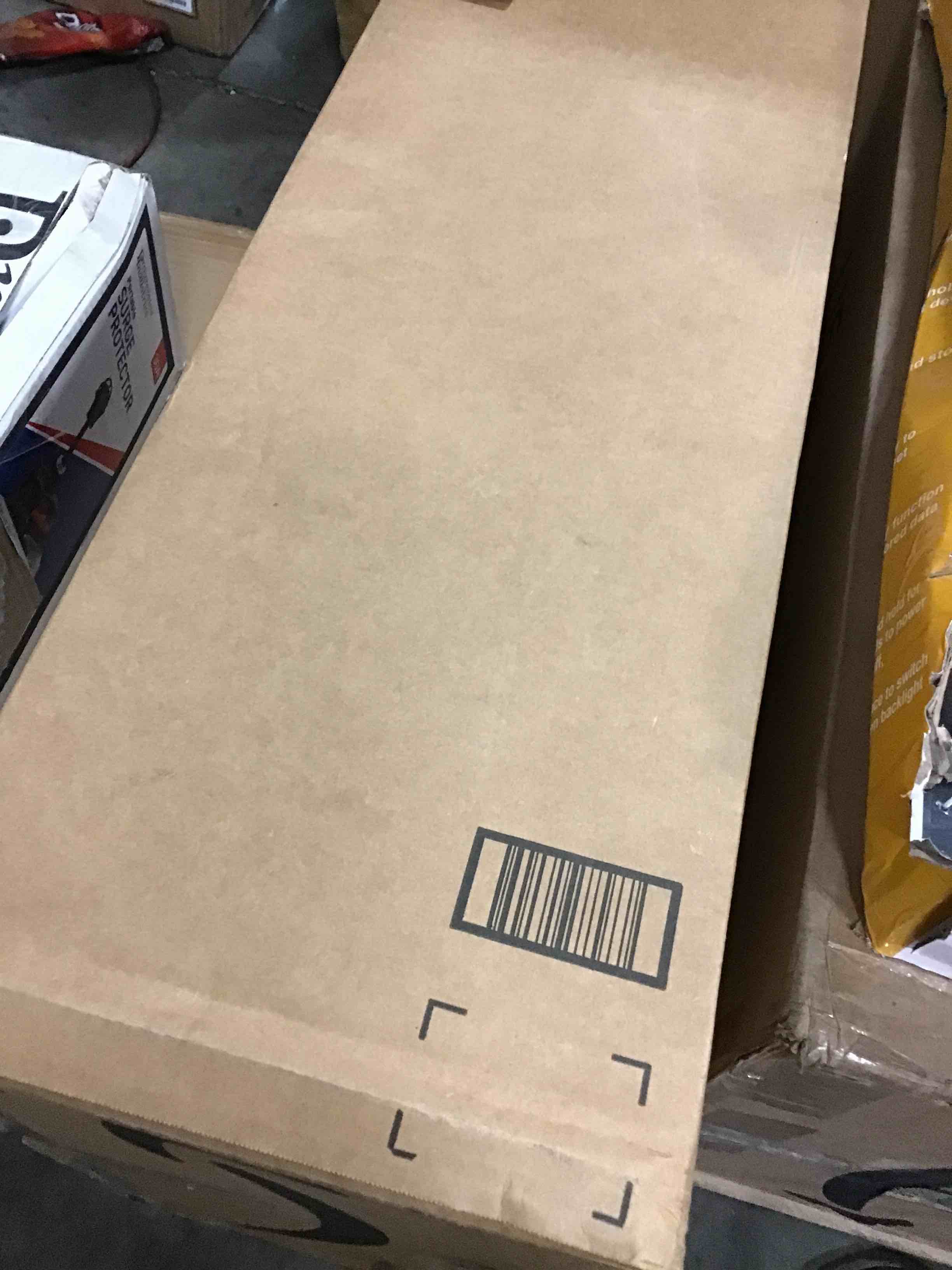 https://s3.amazonaws.com/lotting-images-prod/bidfta/RED5307636_1694616344629.jpeg
