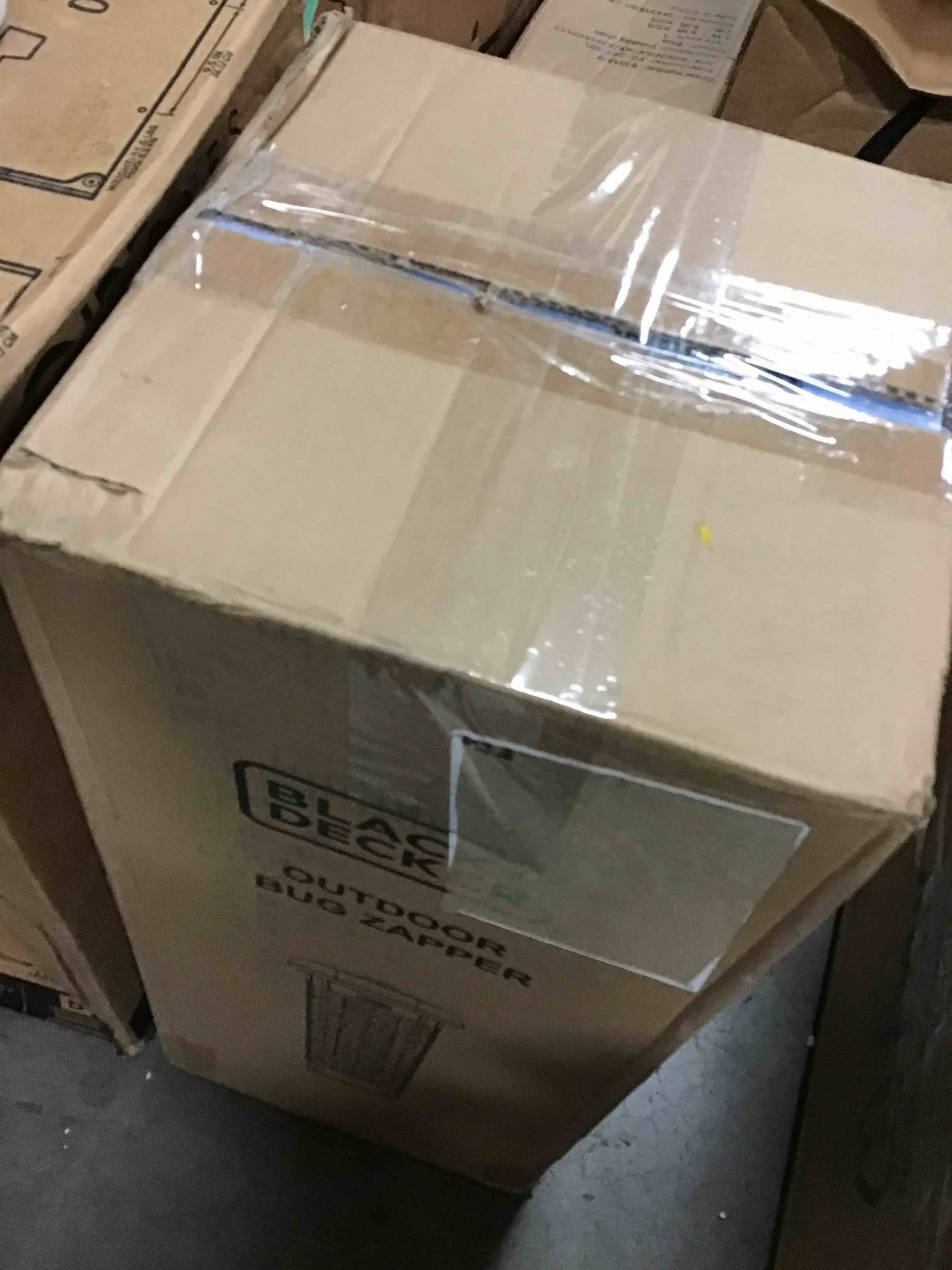 https://s3.amazonaws.com/lotting-images-prod/bidfta/RED5307643_1694618557545.jpeg