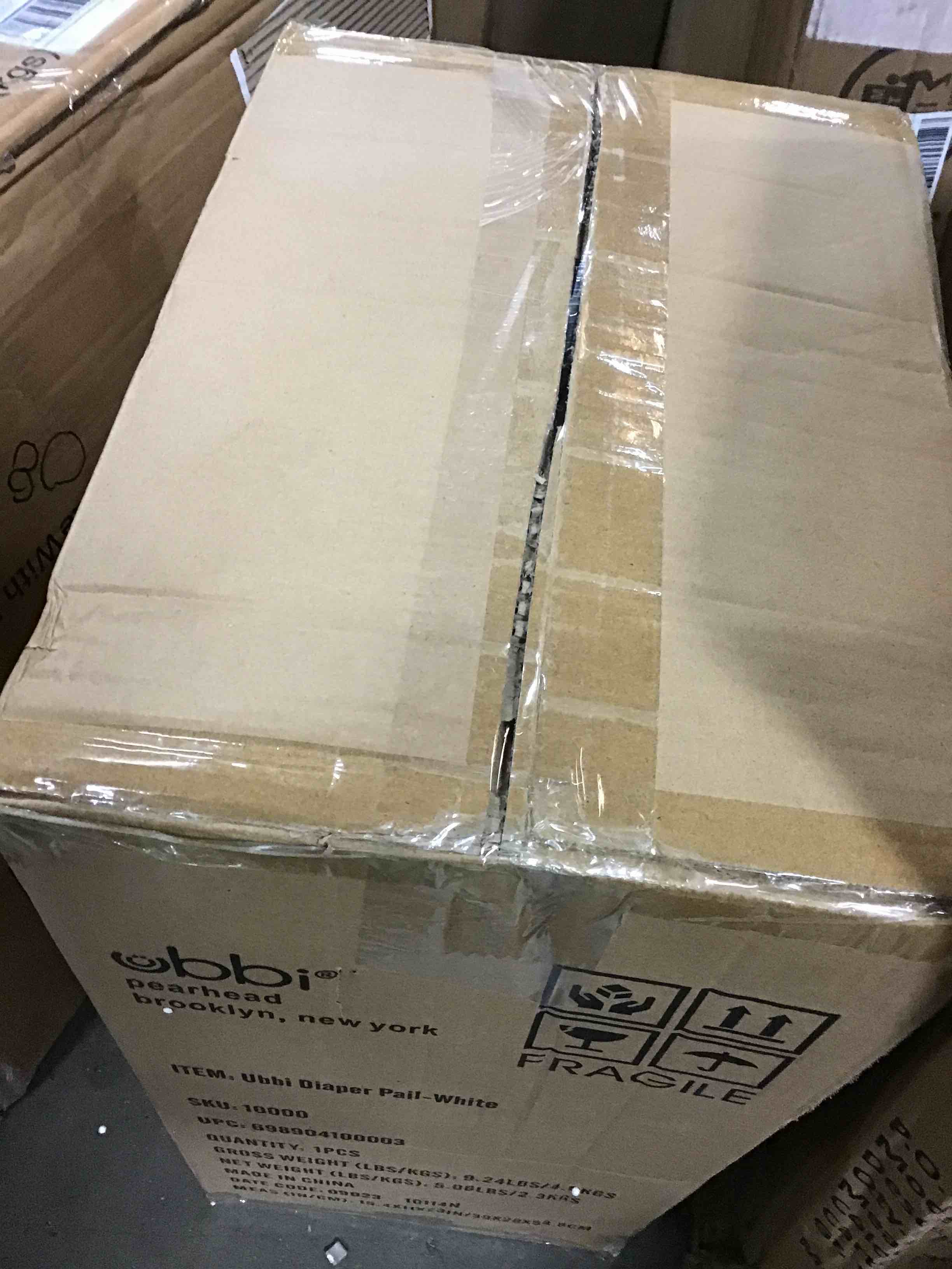 https://s3.amazonaws.com/lotting-images-prod/bidfta/RED5307663_1694625727984.jpeg