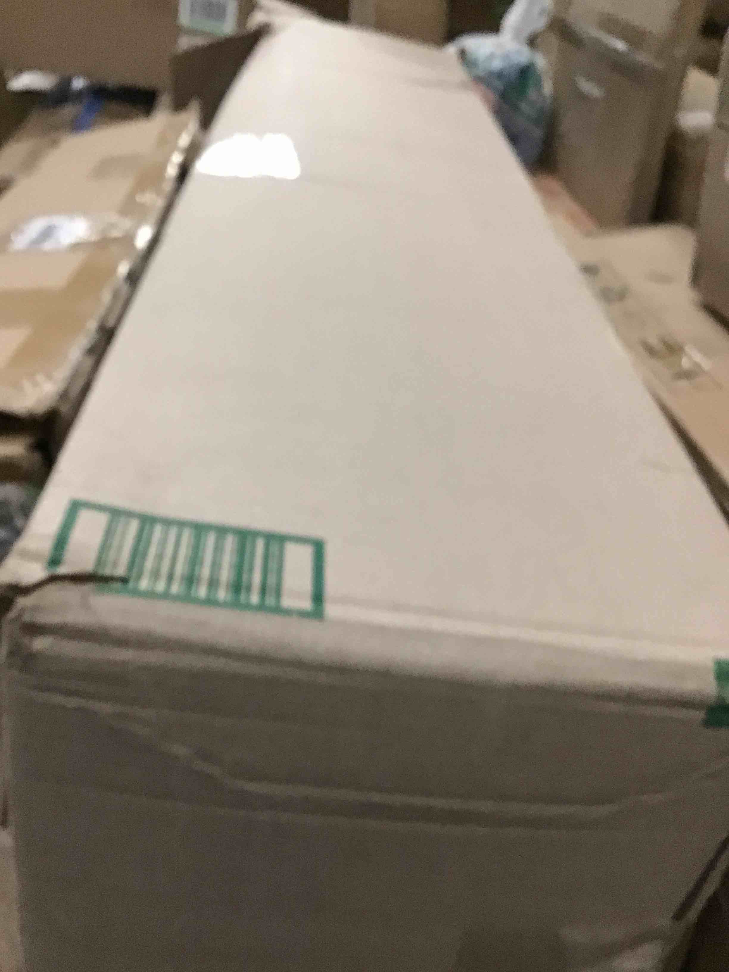 https://s3.amazonaws.com/lotting-images-prod/bidfta/RED5308682_1705596280404.jpeg