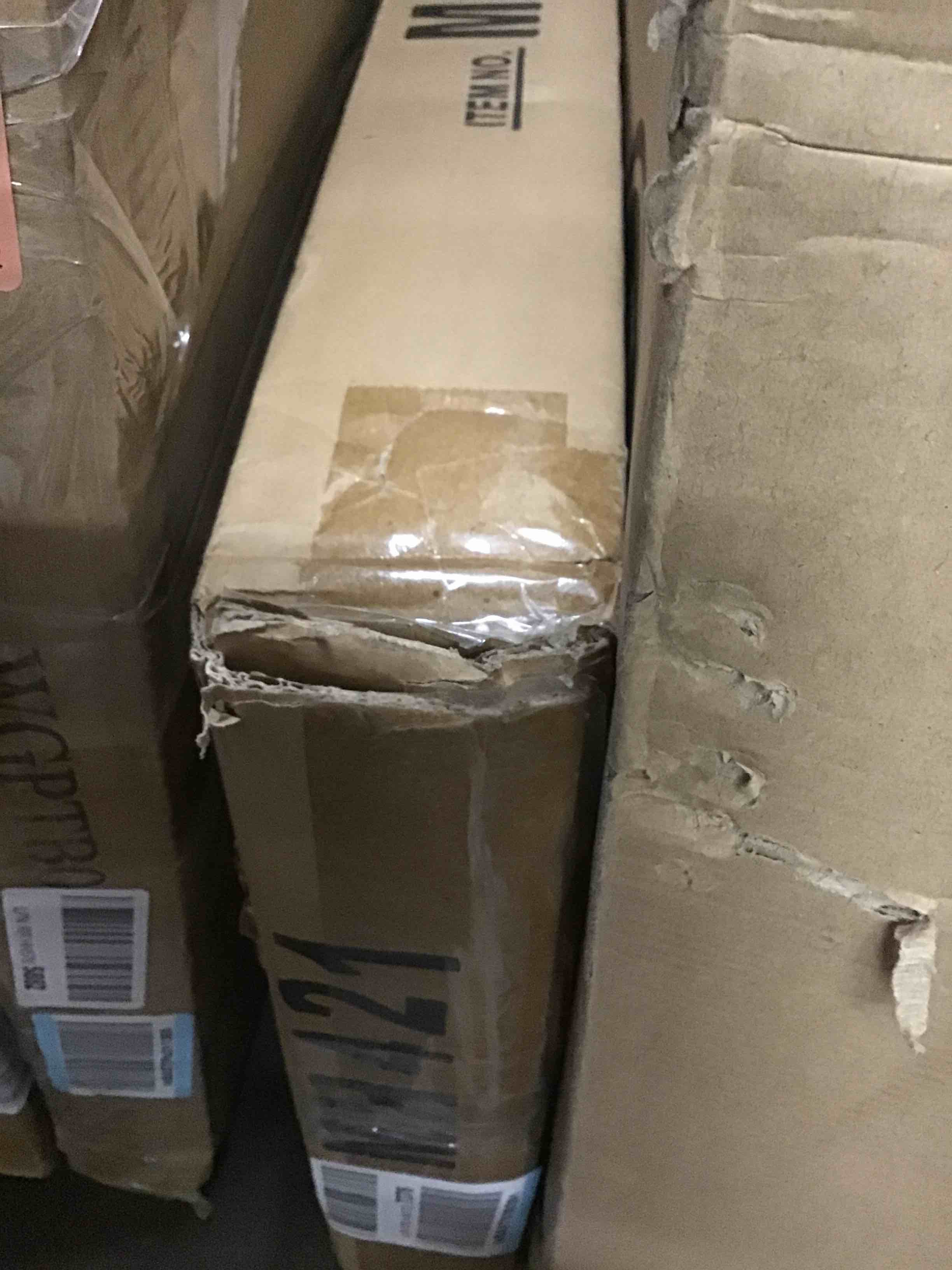 https://s3.amazonaws.com/lotting-images-prod/bidfta/RED5309432_1702670535322.jpeg