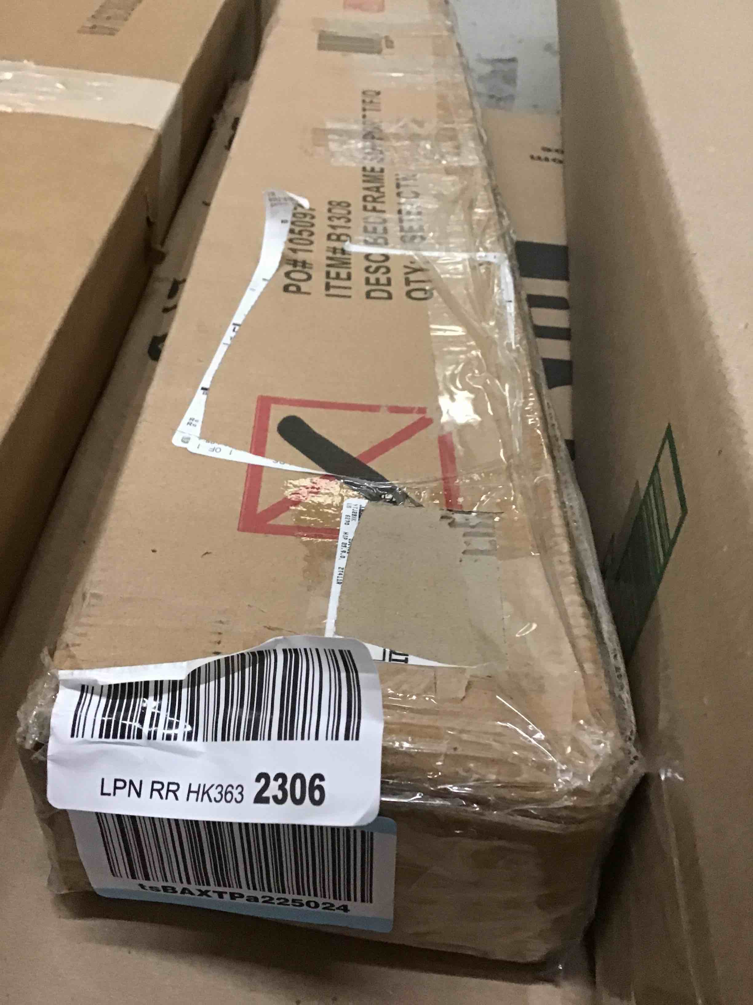 https://s3.amazonaws.com/lotting-images-prod/bidfta/RED5309439_1702671411706.jpeg