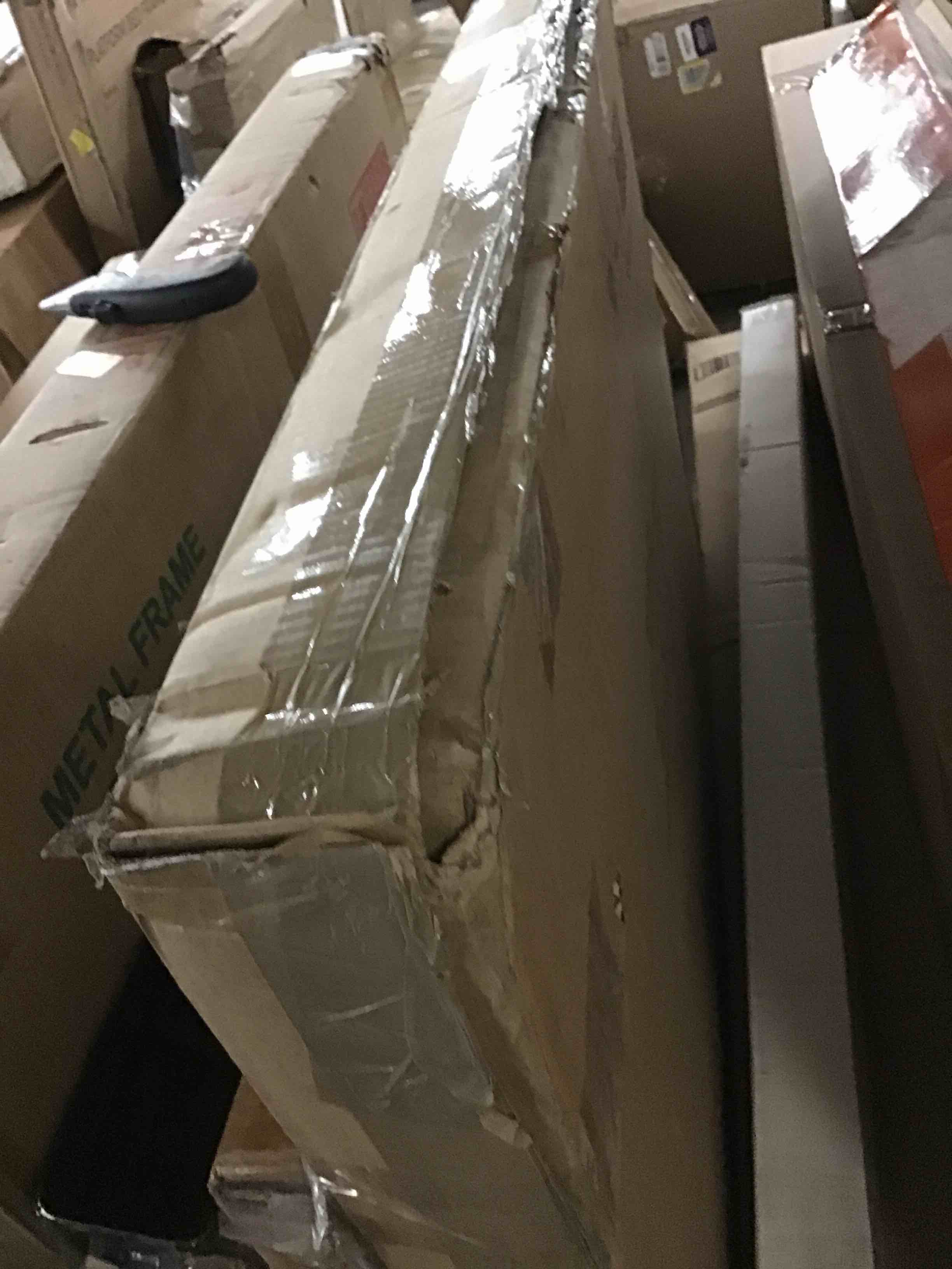 https://s3.amazonaws.com/lotting-images-prod/bidfta/RED5310448_1702671415900.jpeg