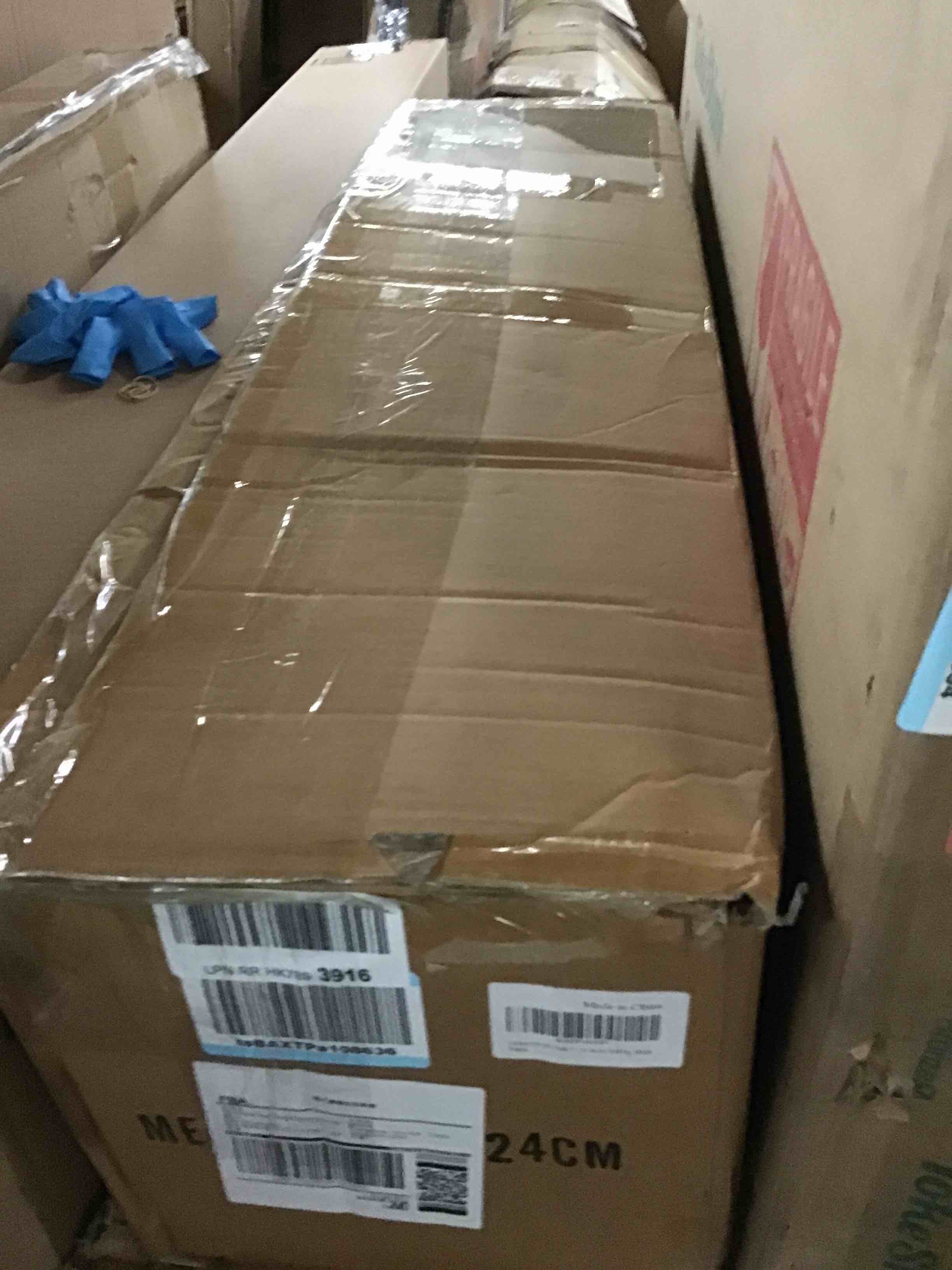 https://s3.amazonaws.com/lotting-images-prod/bidfta/RED5310452_1702673151996.jpeg