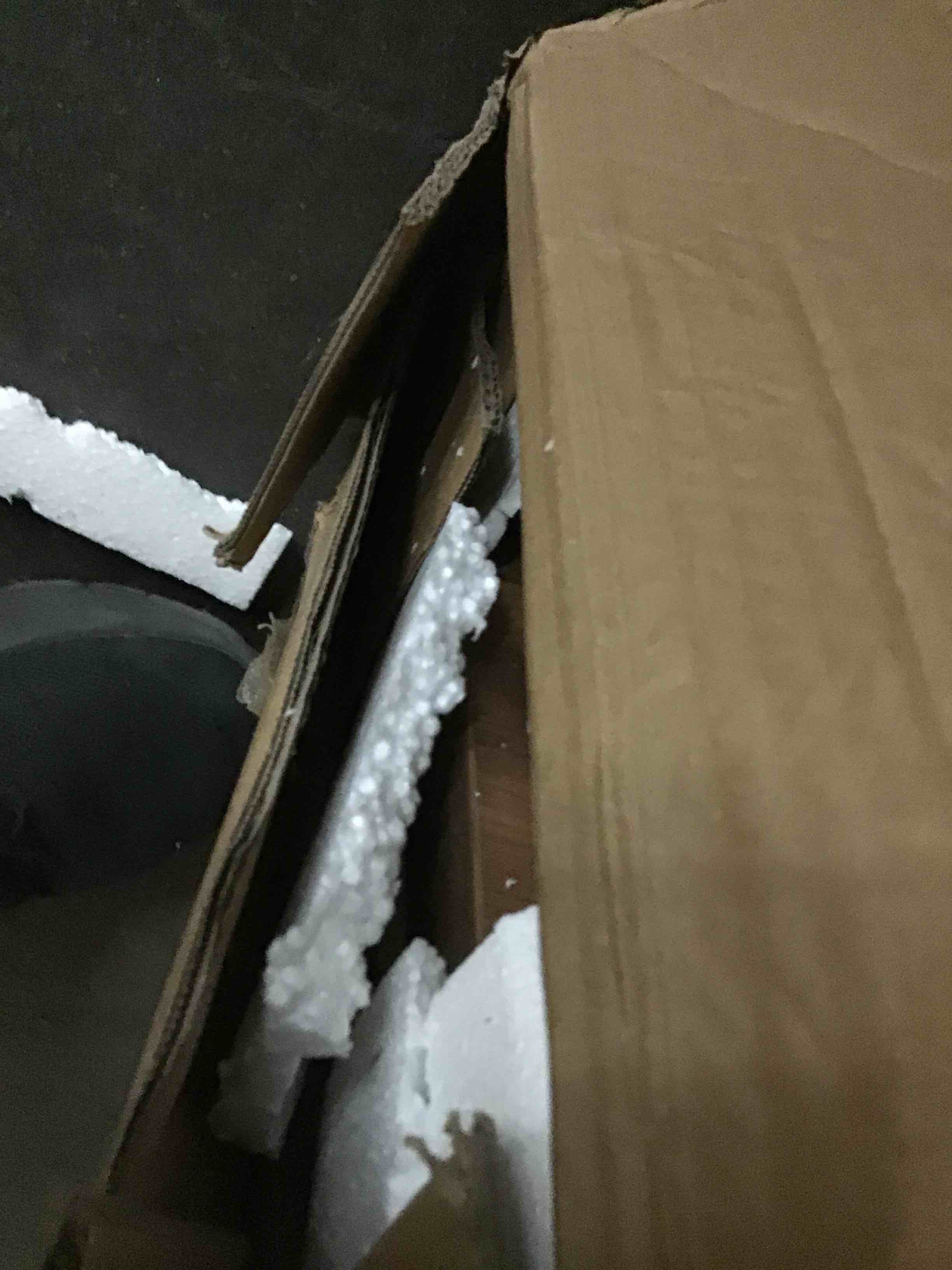 https://s3.amazonaws.com/lotting-images-prod/bidfta/RED5310455_1702673687336.jpeg