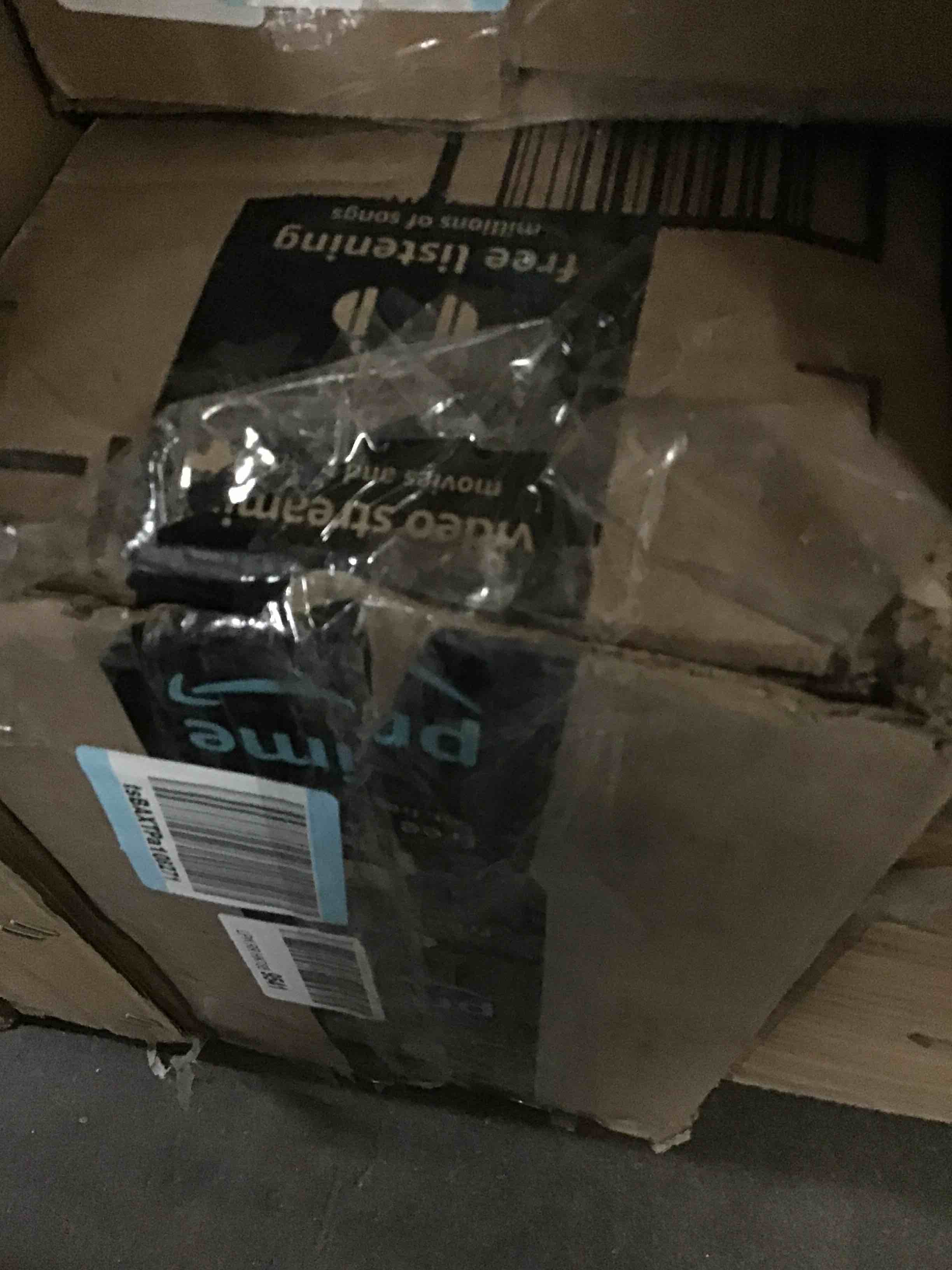 https://s3.amazonaws.com/lotting-images-prod/bidfta/RED5310455_1702673730356.jpeg