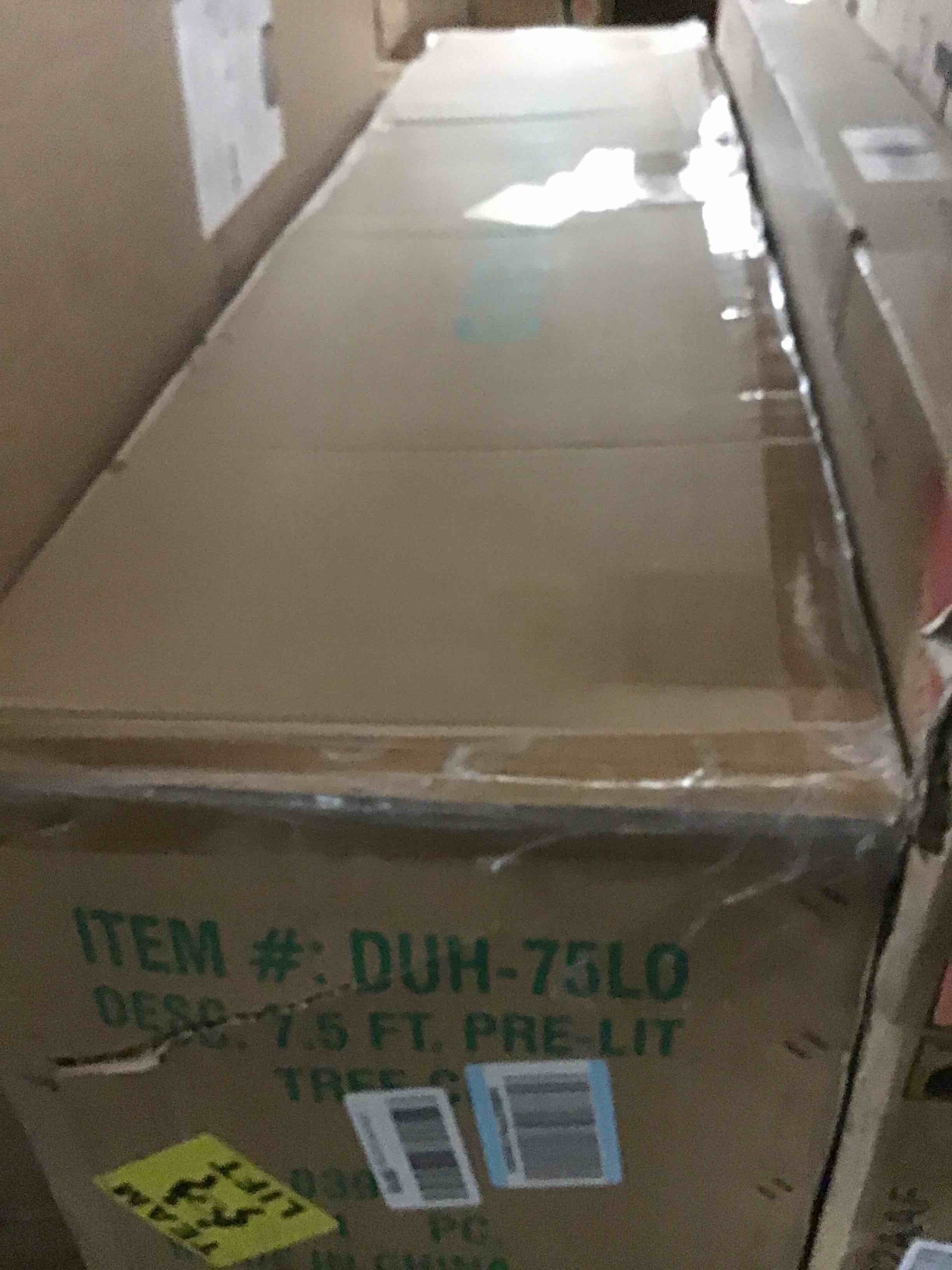 https://s3.amazonaws.com/lotting-images-prod/bidfta/RED5310460_1702674955753.jpeg