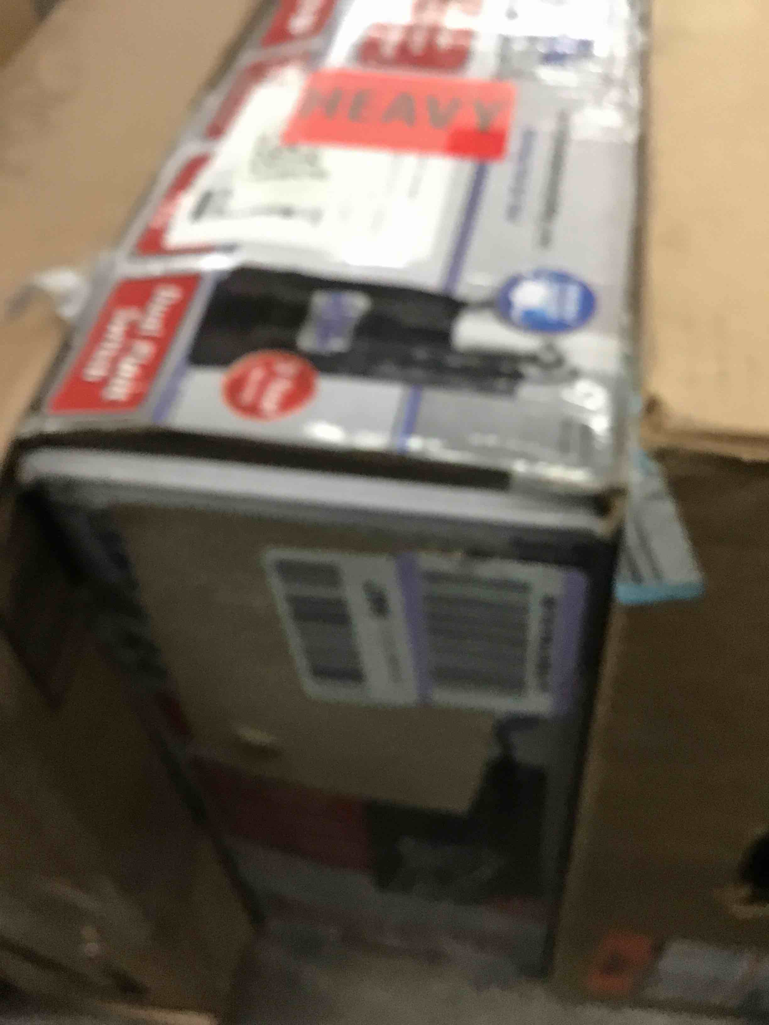 https://s3.amazonaws.com/lotting-images-prod/bidfta/RED5310501_1702994813193.jpeg