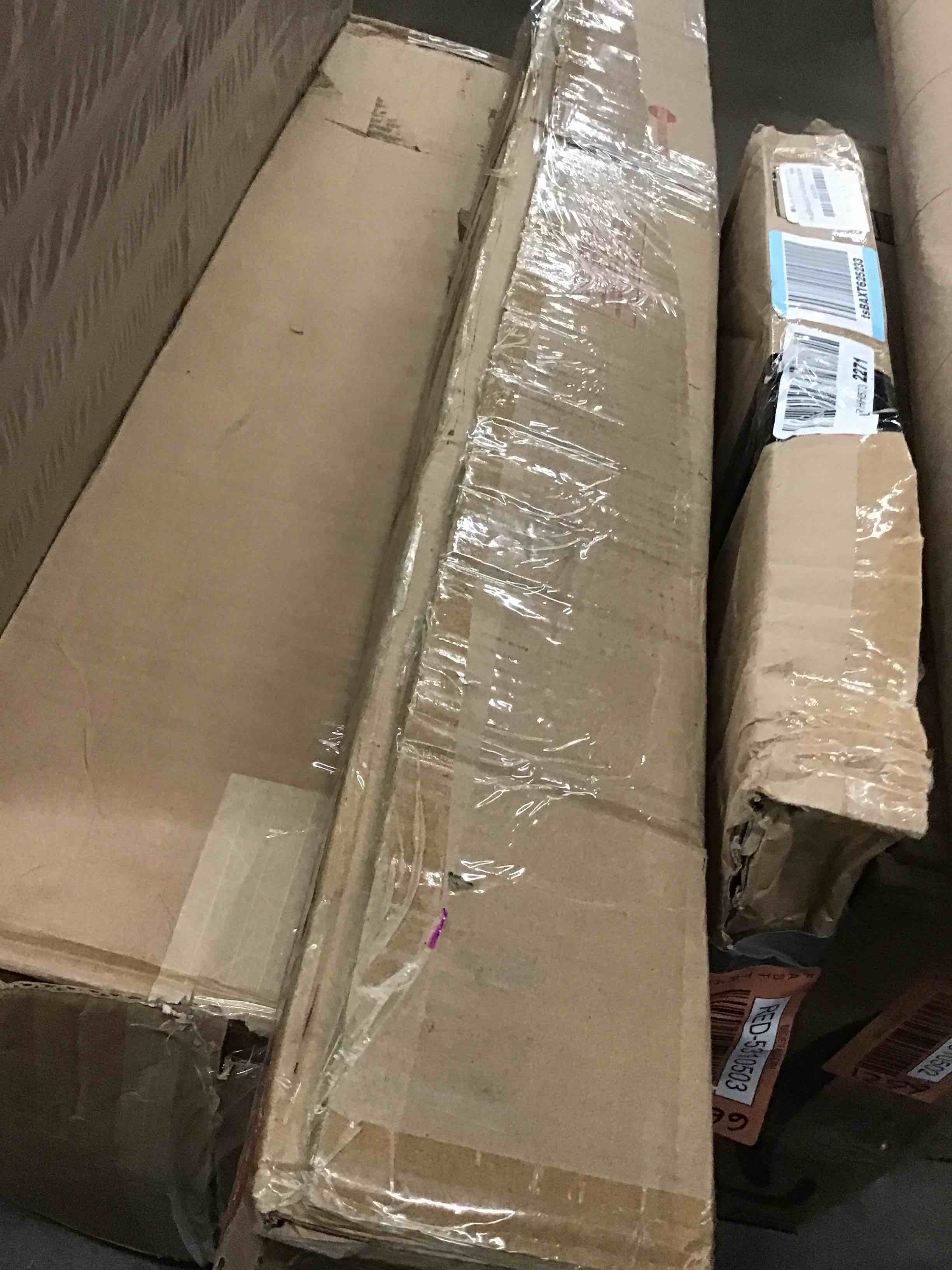 https://s3.amazonaws.com/lotting-images-prod/bidfta/RED5310506_1702996276671.jpeg