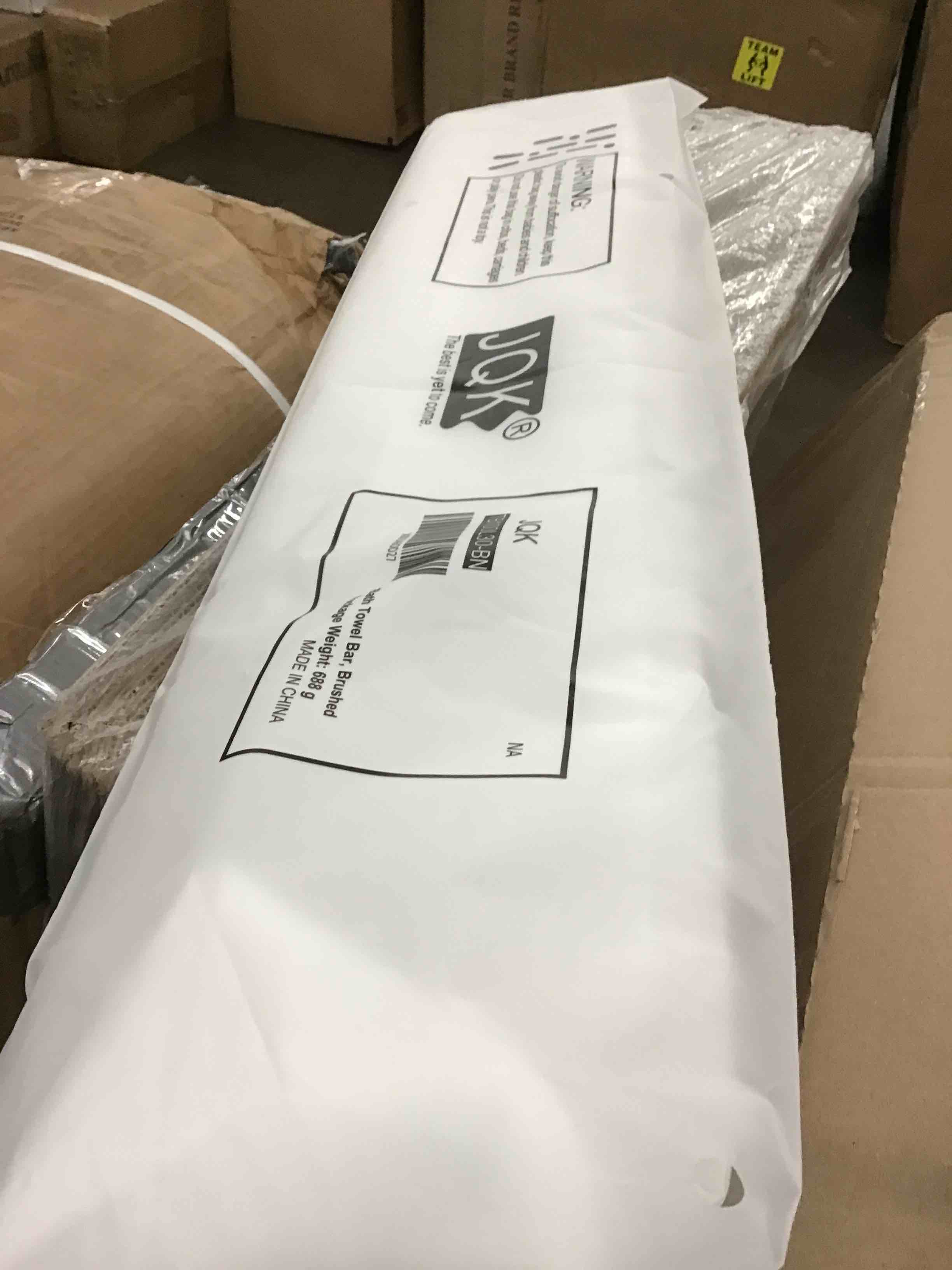 https://s3.amazonaws.com/lotting-images-prod/bidfta/RED5310508_1702996394148.jpeg