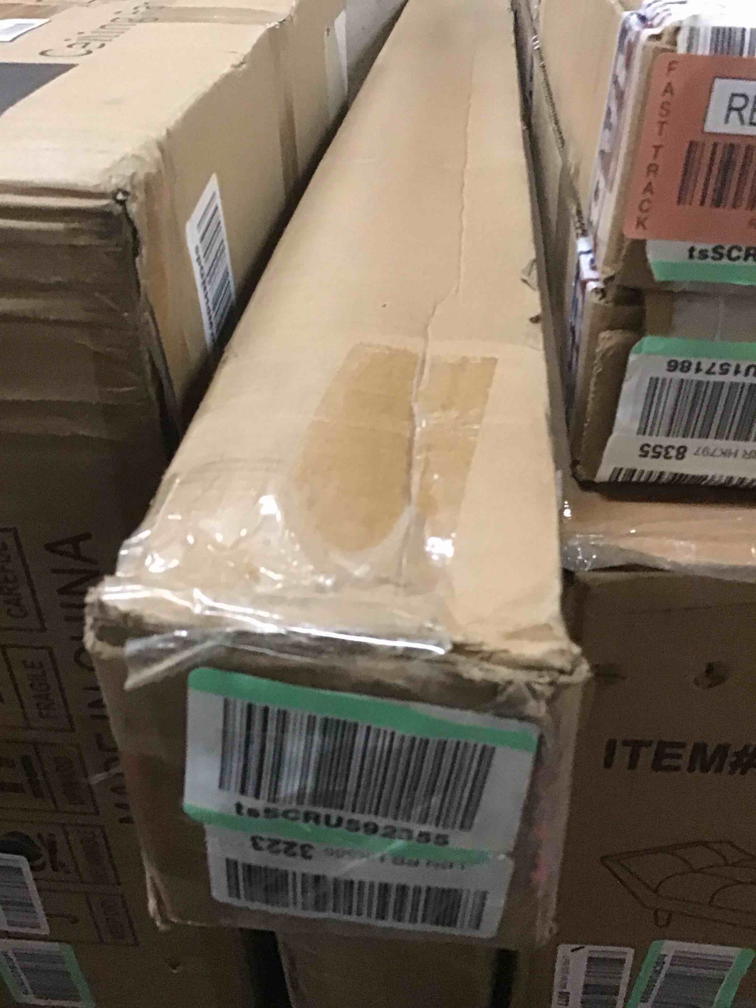 https://s3.amazonaws.com/lotting-images-prod/bidfta/RED5310837_1704479624480.jpeg