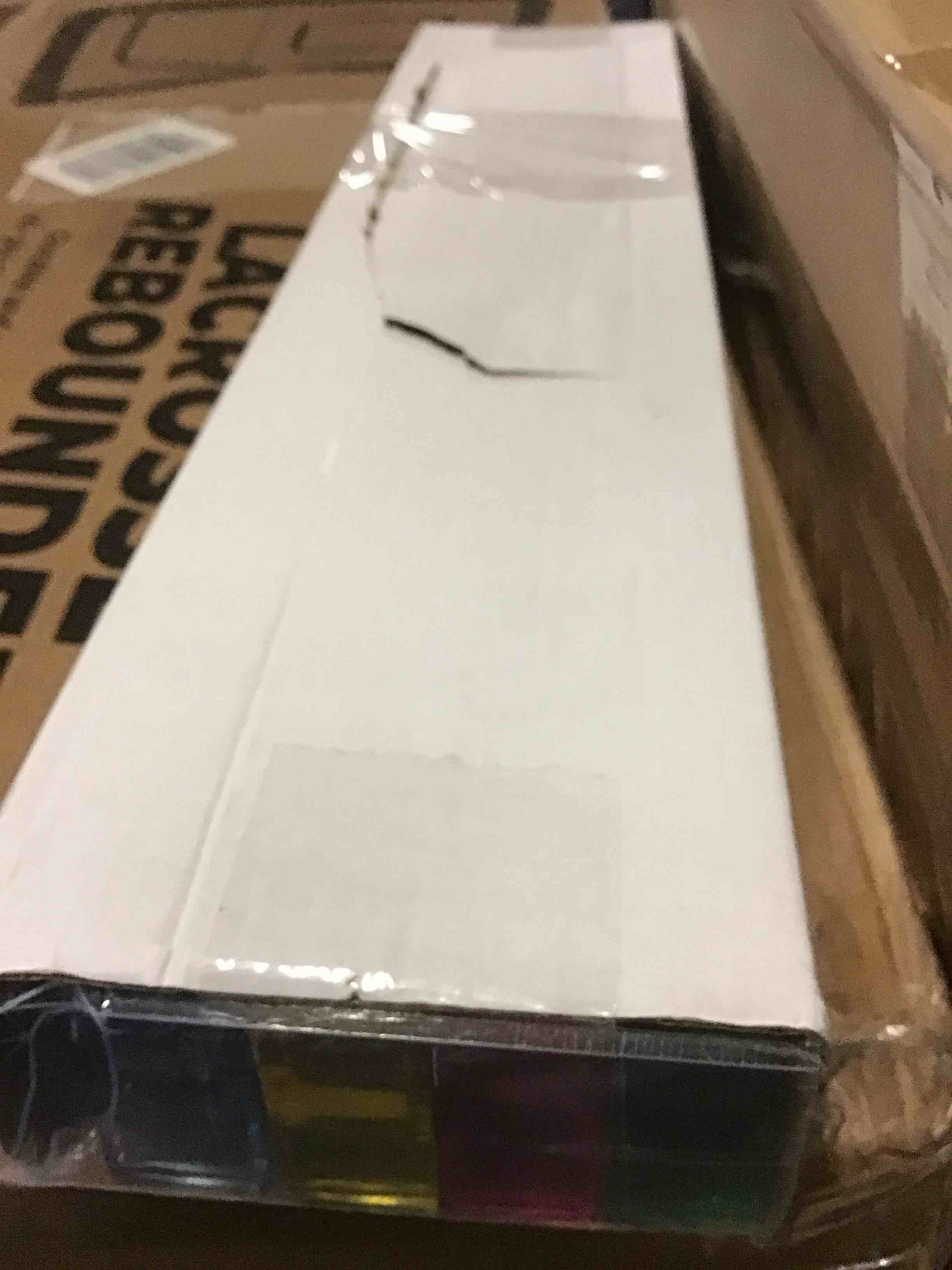 https://s3.amazonaws.com/lotting-images-prod/bidfta/RED5311123_1706546766847.jpeg