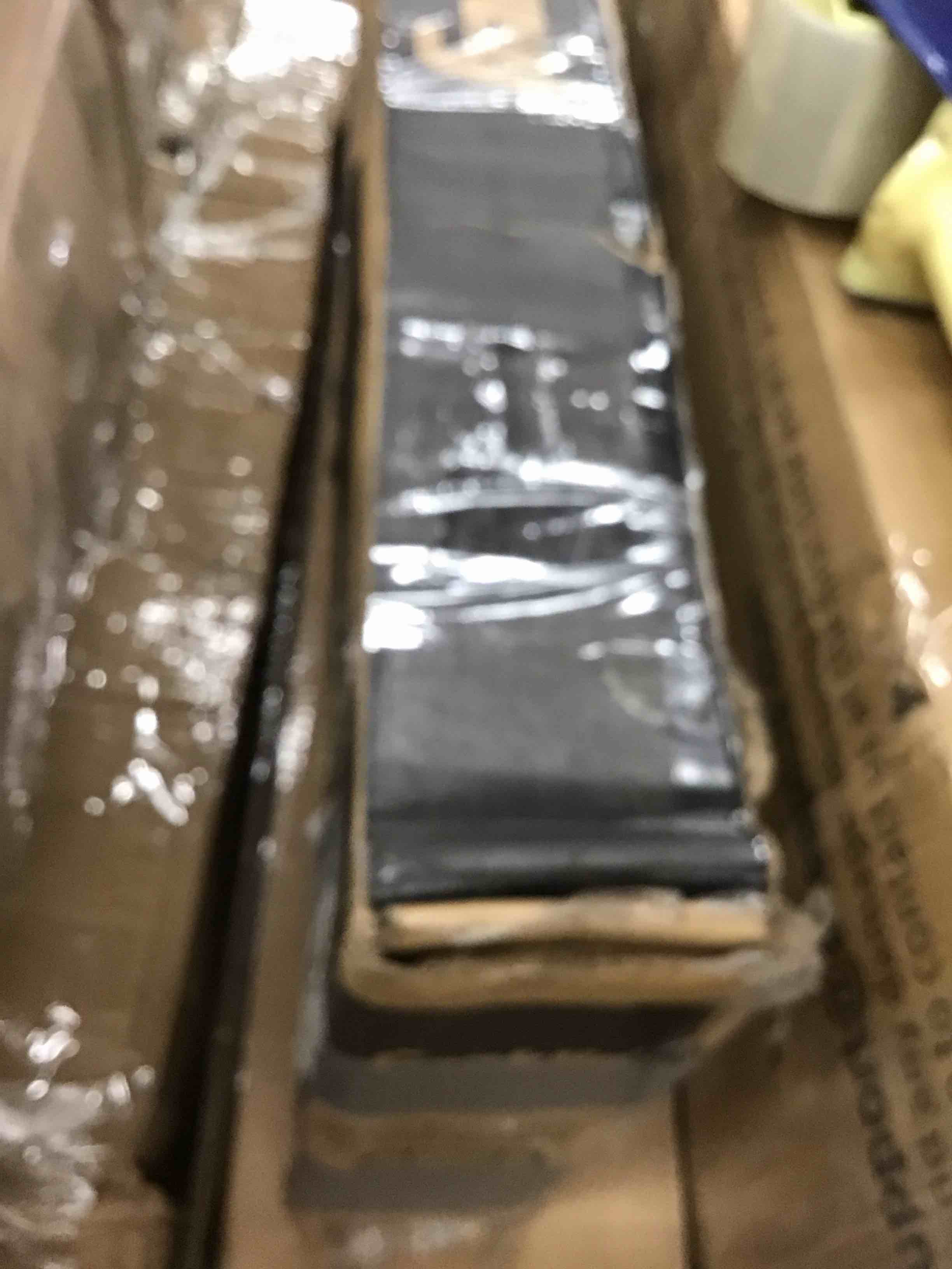 https://s3.amazonaws.com/lotting-images-prod/bidfta/RED5311225_1707428450104.jpeg
