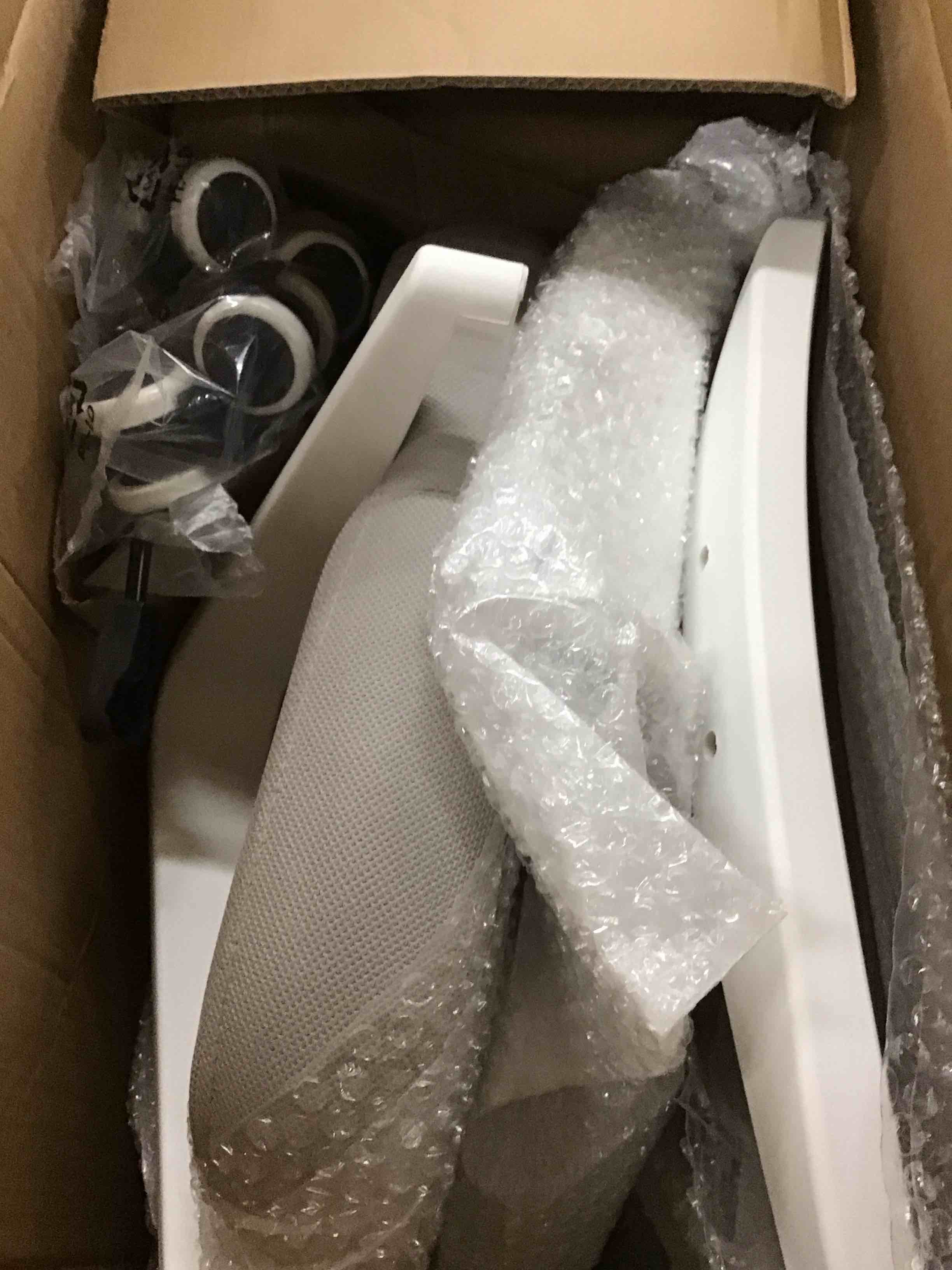 https://s3.amazonaws.com/lotting-images-prod/bidfta/RED5311233_1707487823032.jpeg