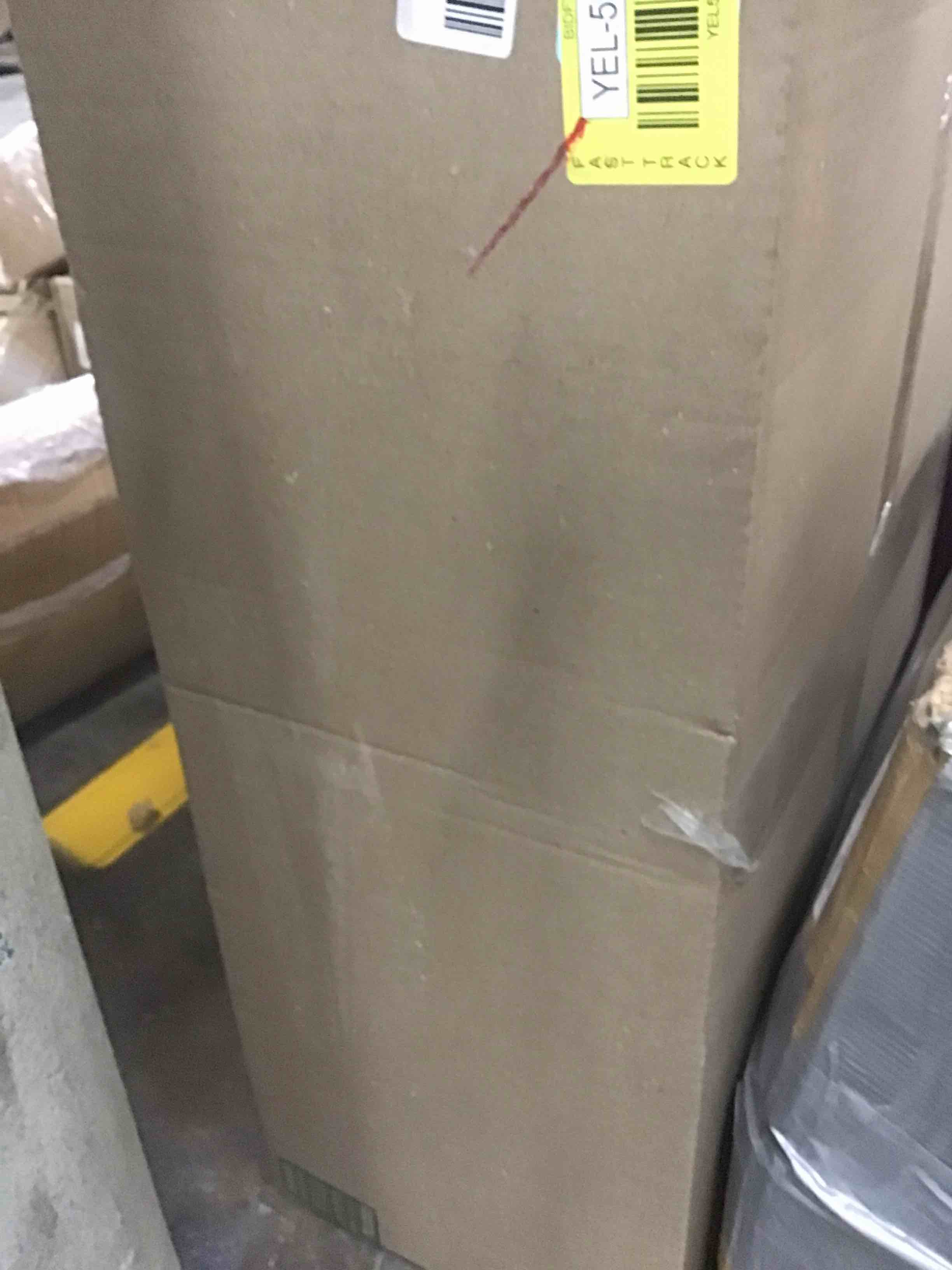 https://s3.amazonaws.com/lotting-images-prod/bidfta/RED5311680_1710510731746.jpeg