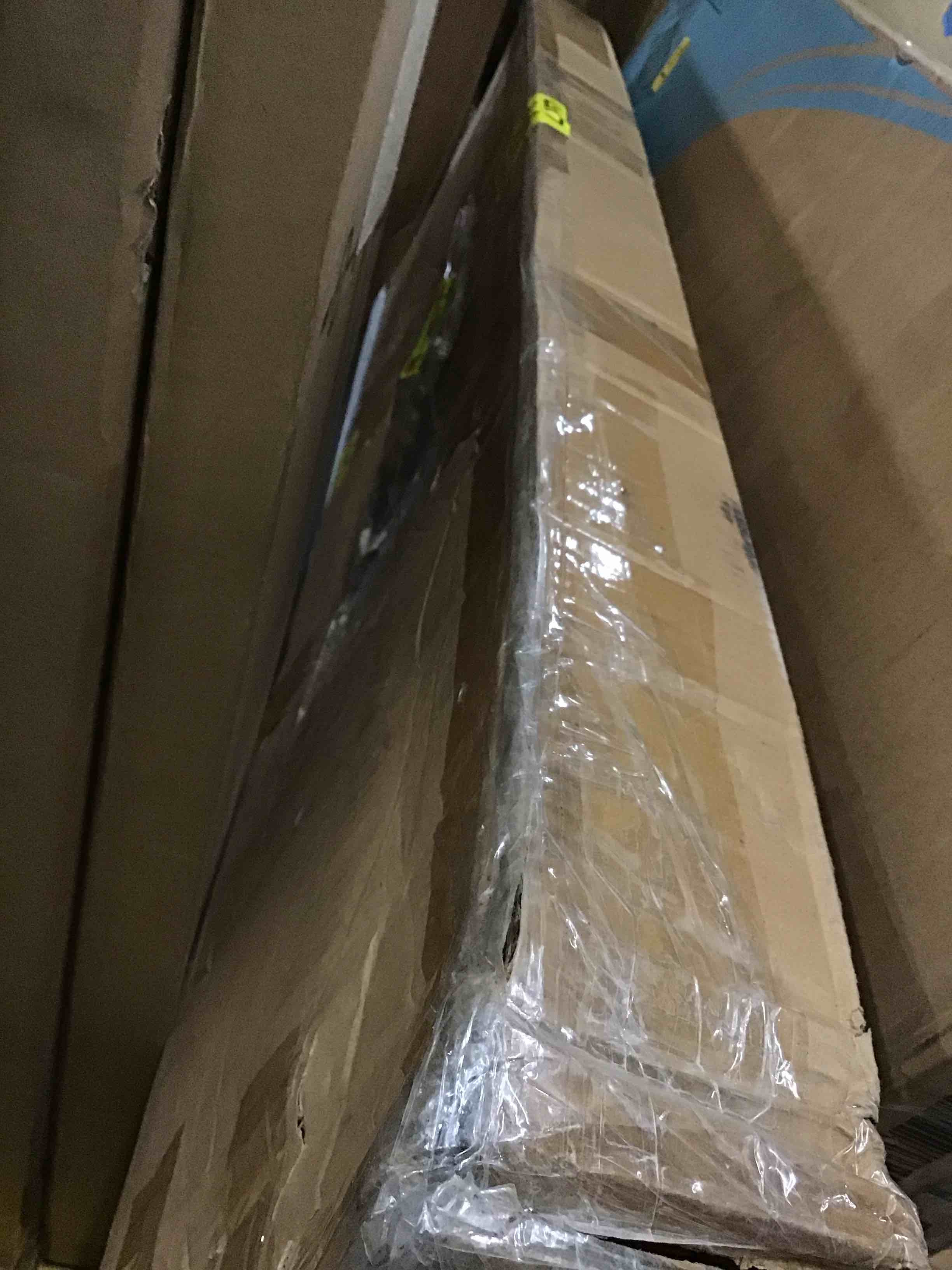 https://s3.amazonaws.com/lotting-images-prod/bidfta/RED5311719_1710855410301.jpeg