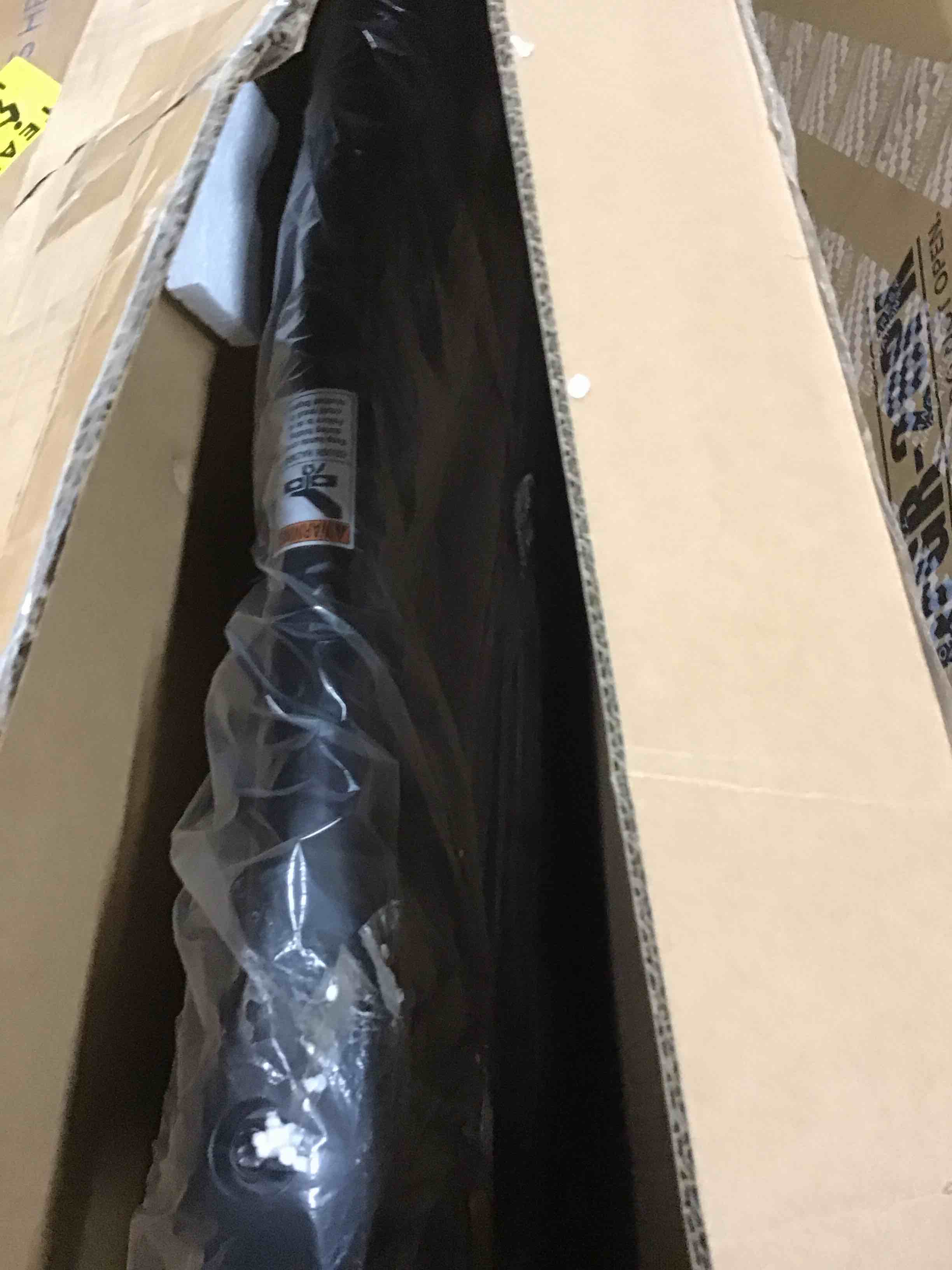 https://s3.amazonaws.com/lotting-images-prod/bidfta/RED5311729_1710858748877.jpeg