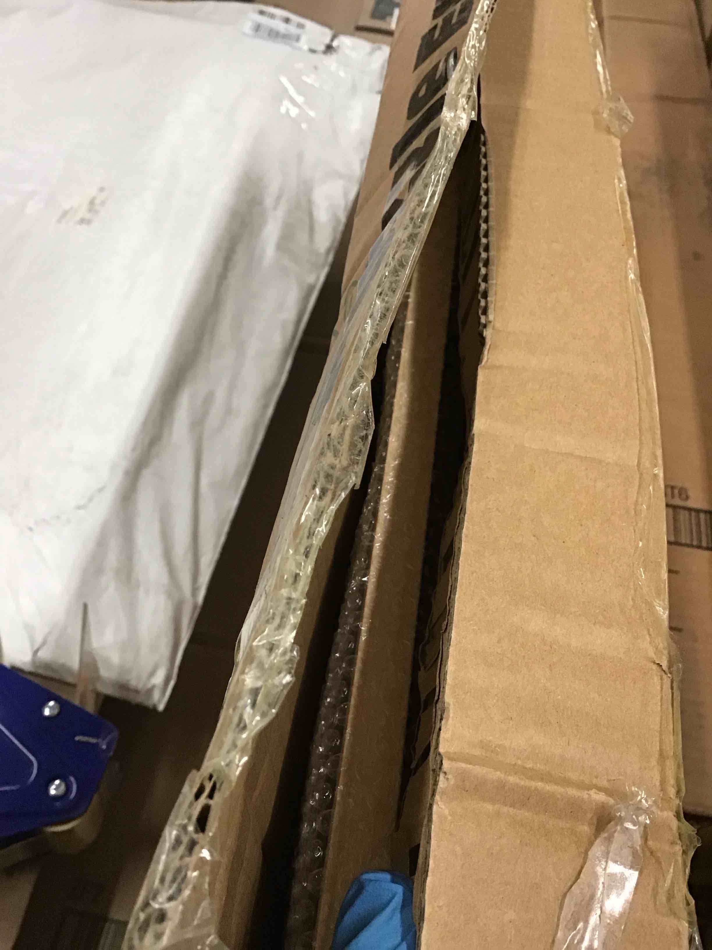 https://s3.amazonaws.com/lotting-images-prod/bidfta/RED5311746_1710861750416.jpeg