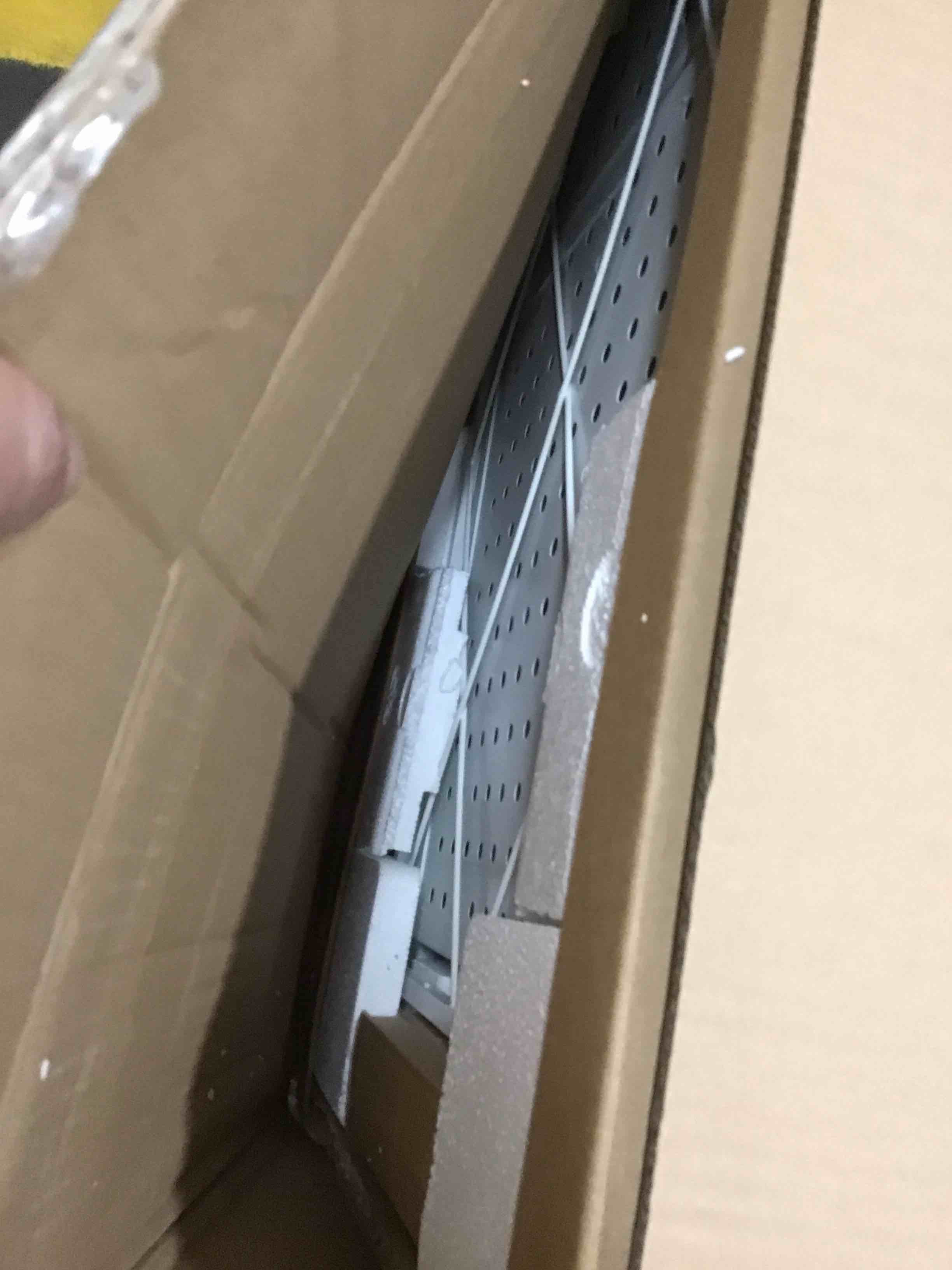 https://s3.amazonaws.com/lotting-images-prod/bidfta/RED5311749_1710863757701.jpeg
