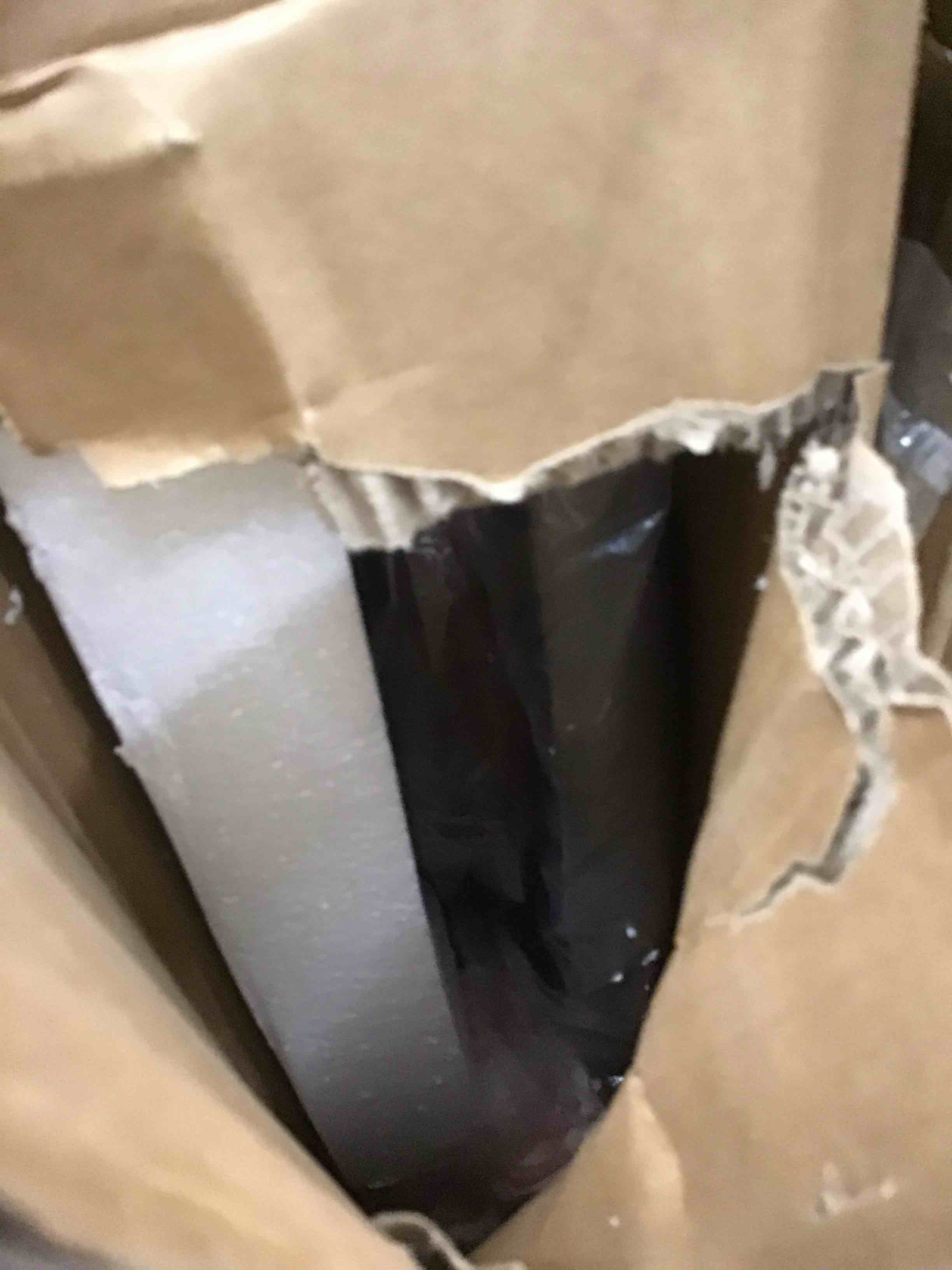 https://s3.amazonaws.com/lotting-images-prod/bidfta/RED5311751_1710864116726.jpeg