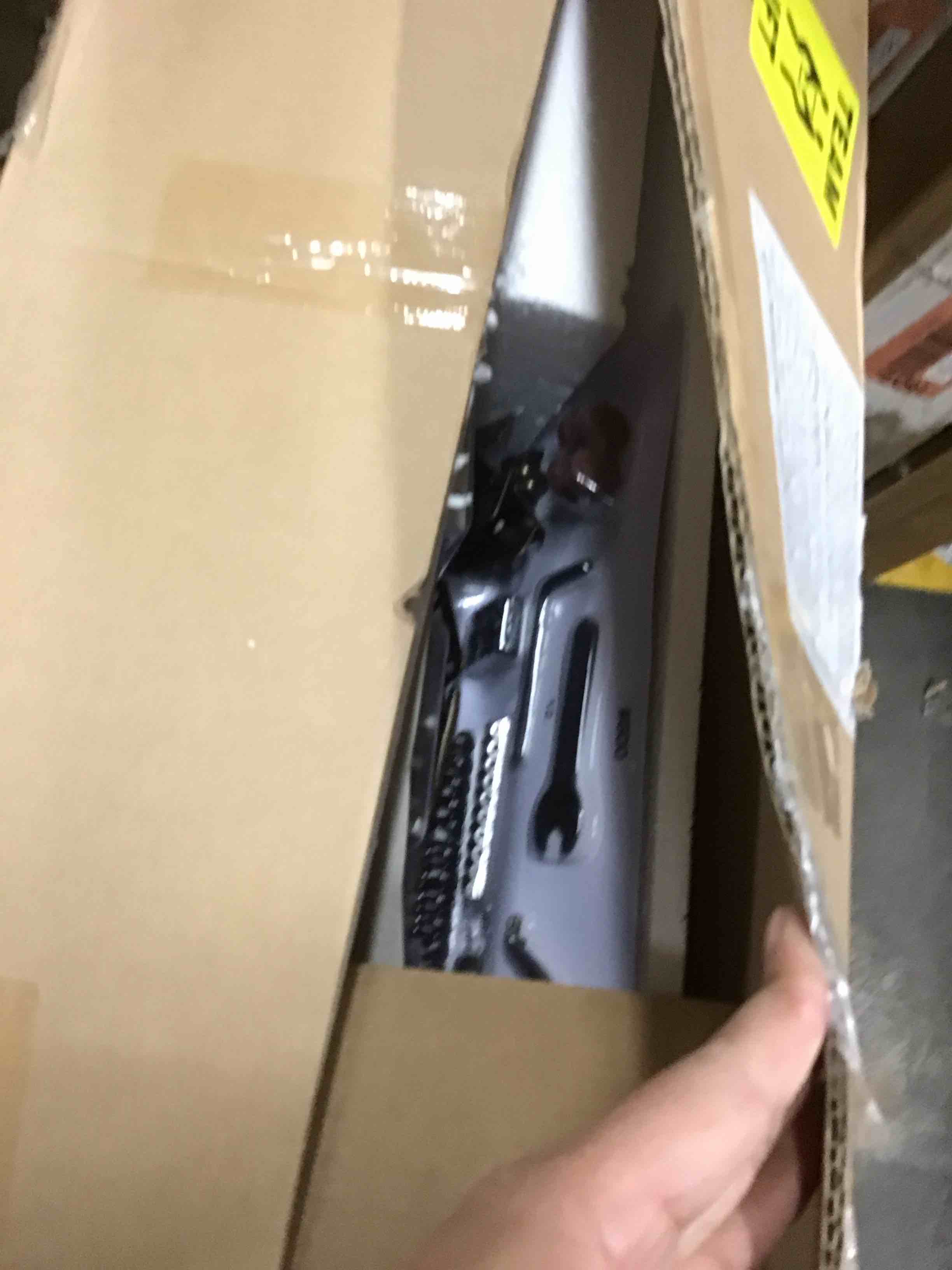 https://s3.amazonaws.com/lotting-images-prod/bidfta/RED5311754_1710864409939.jpeg